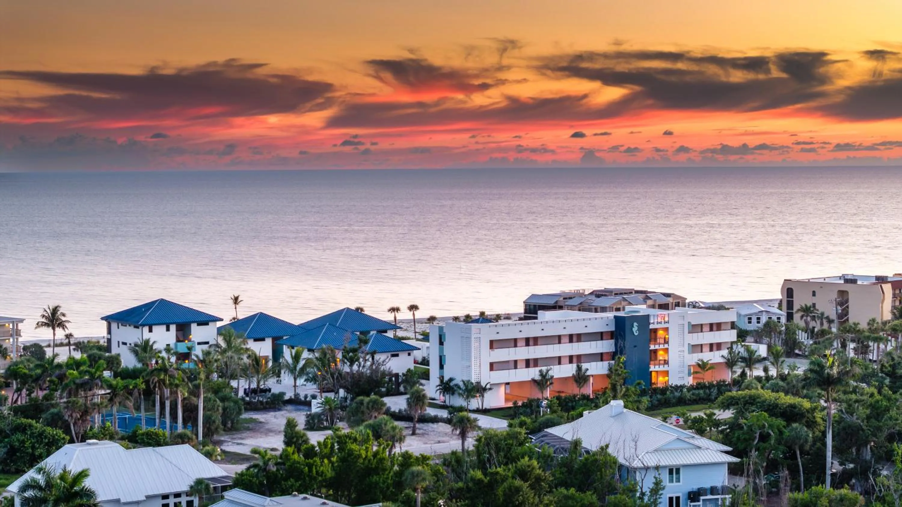 Property building in Shalimar Beach Resort