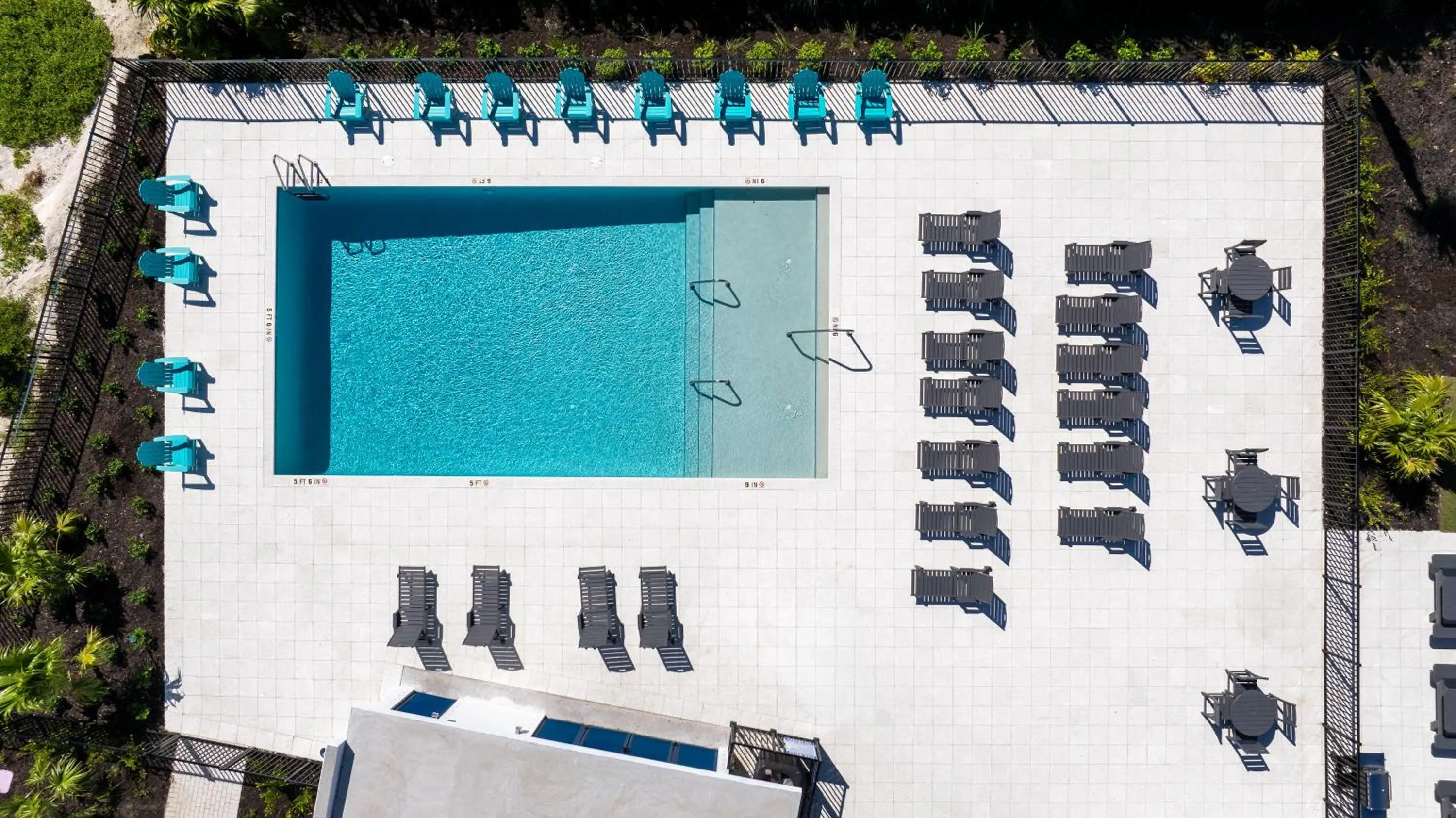 Swimming pool in Shalimar Beach Resort