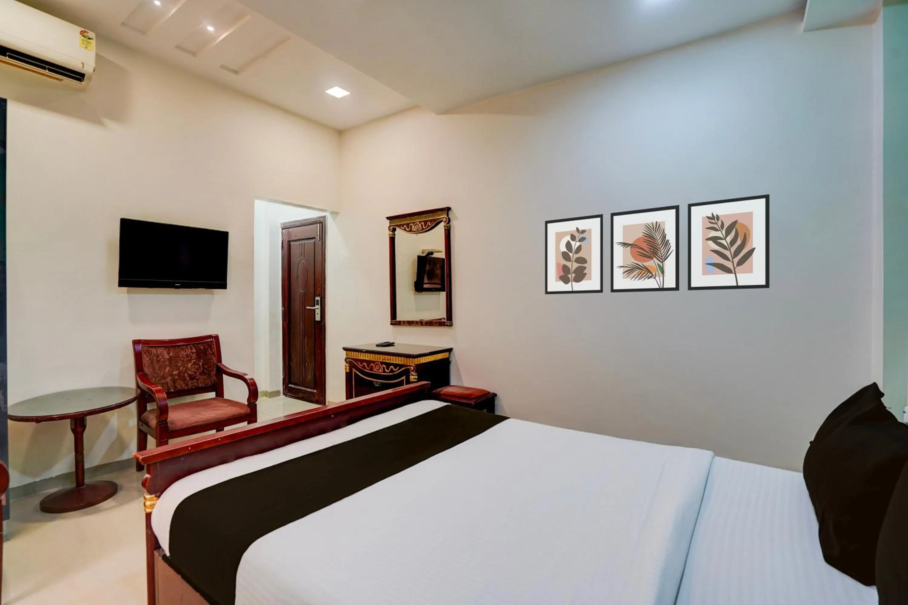 Bedroom, Bed in Hotel O Gold Coast