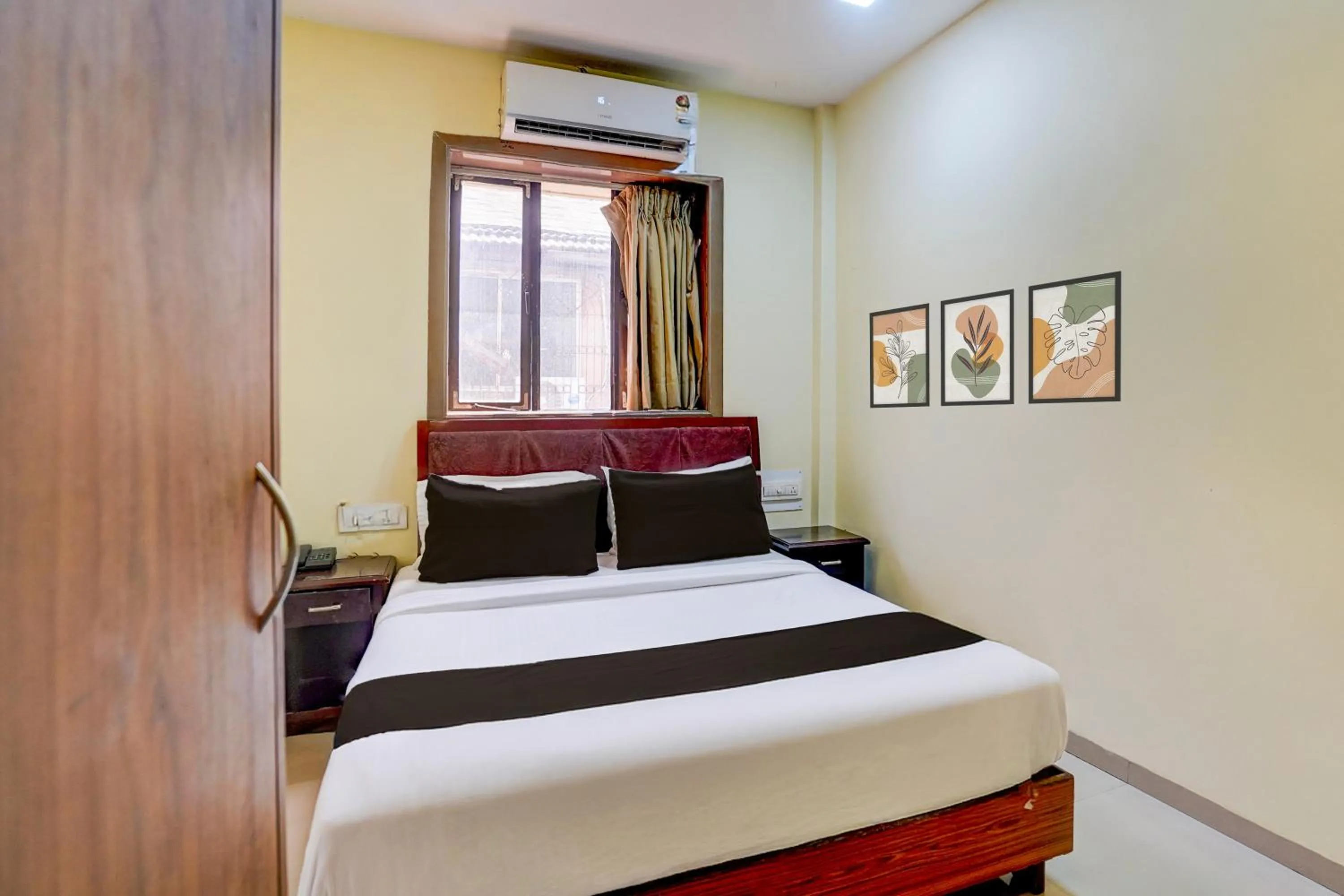 Bedroom, Bed in Hotel O Gold Coast