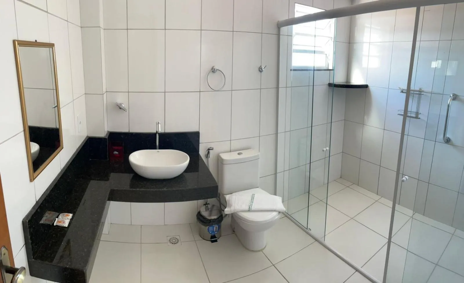 Shower in Pousada D' Areia