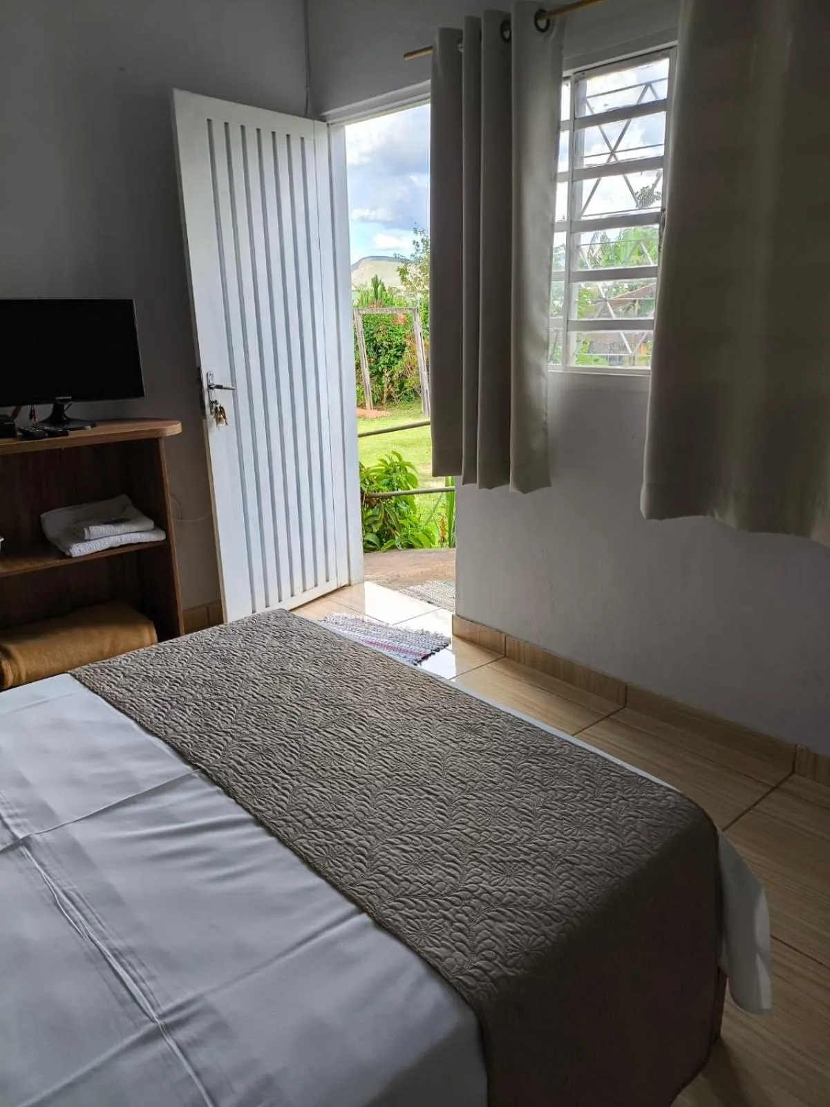 Photo of the whole room, Bed in Pousada Veadeiros - Alto Paraiso de Goiás