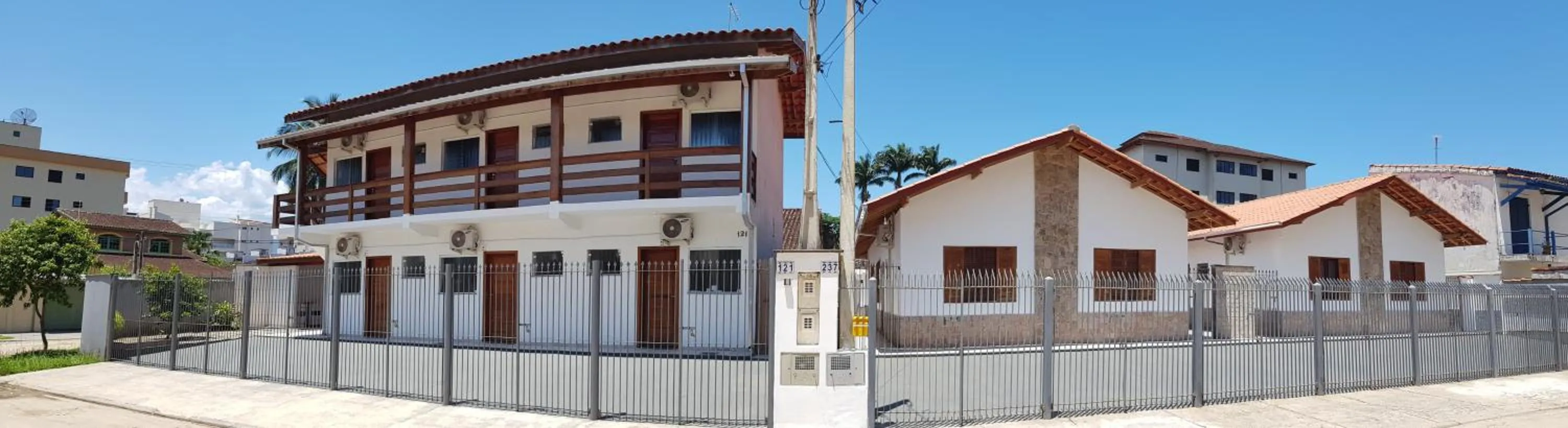 Facade/entrance in Chalés Canoas Ubatuba
