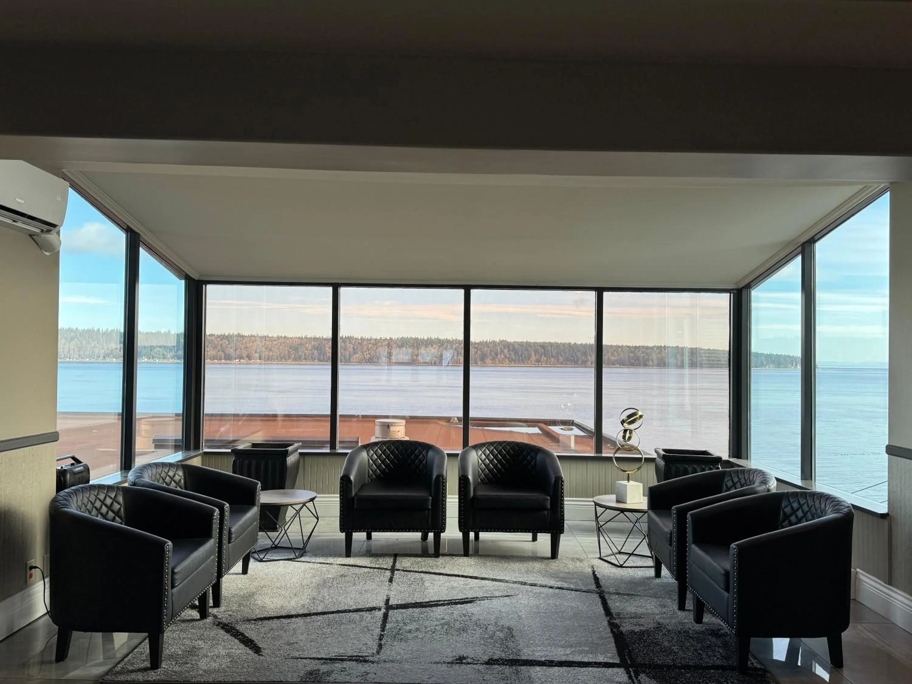 Property building in Anchor Inn and Suites