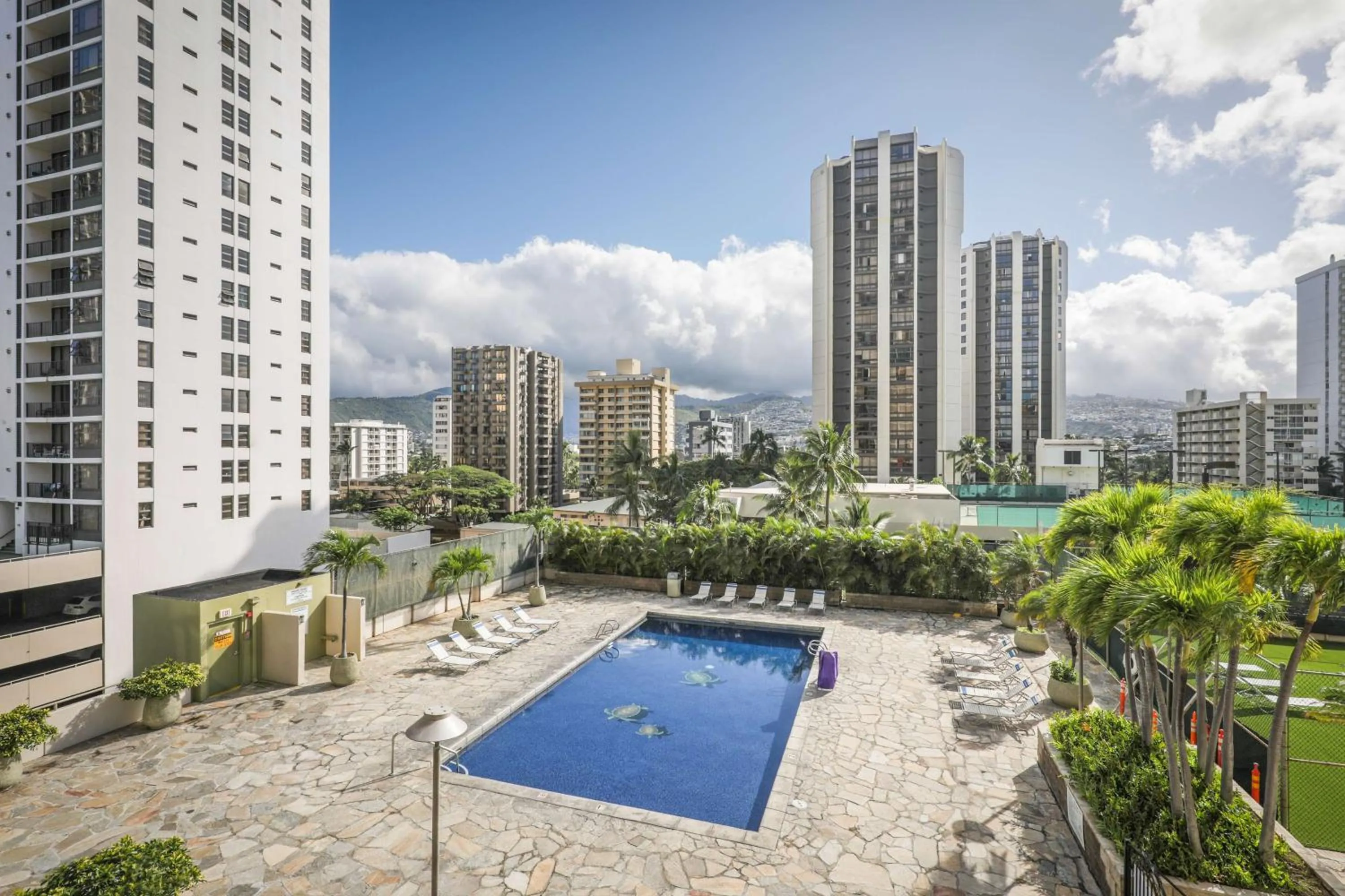 Day in Aston Waikiki Sunset