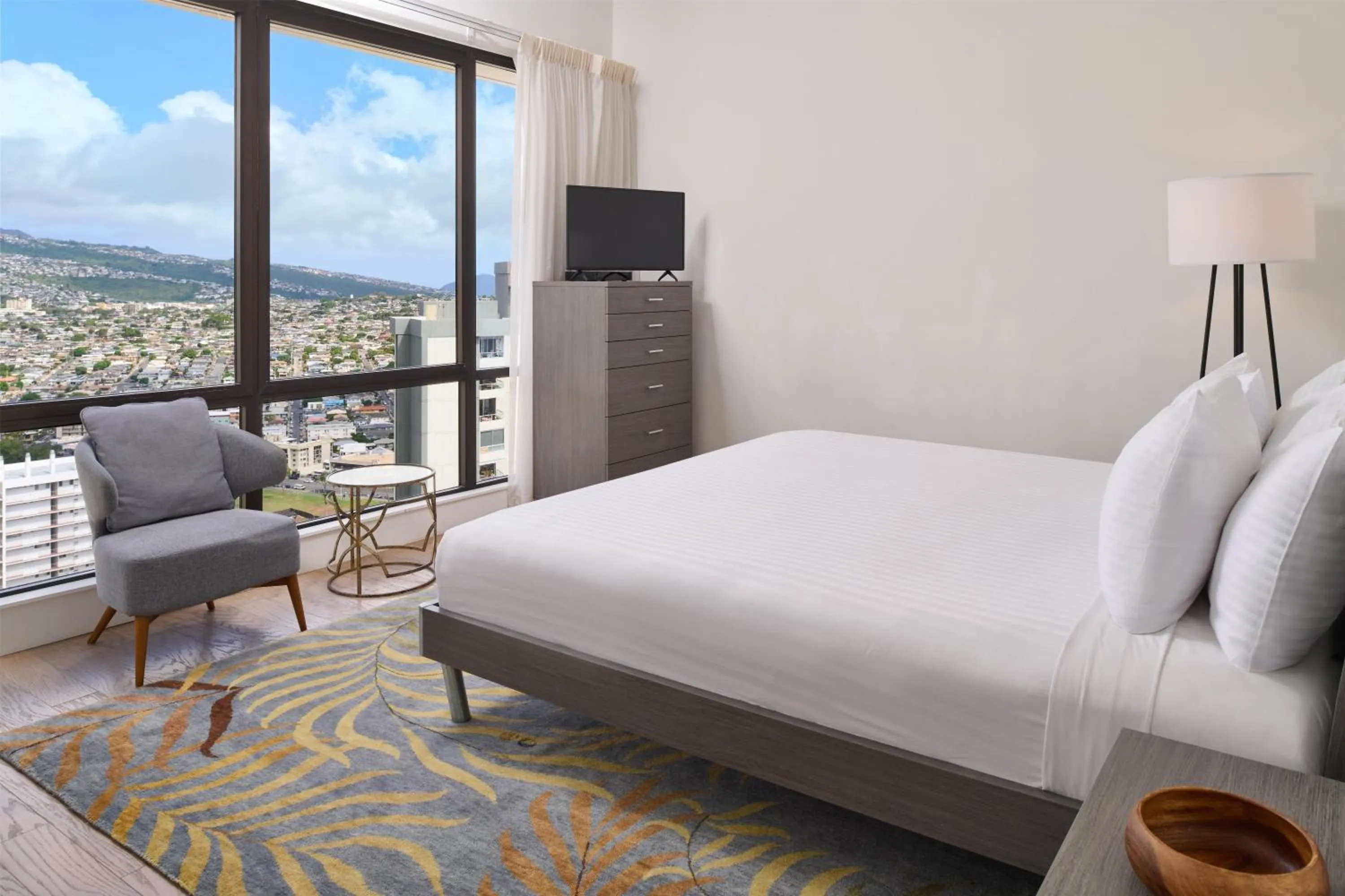 Bedroom, Bed in Aston Waikiki Sunset