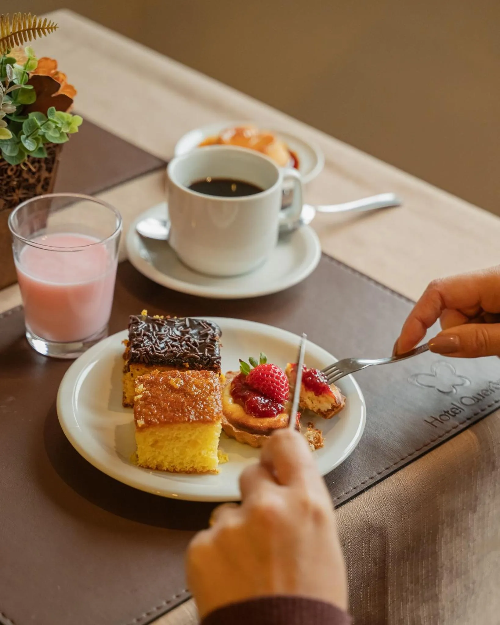 Breakfast in Hotel Querência