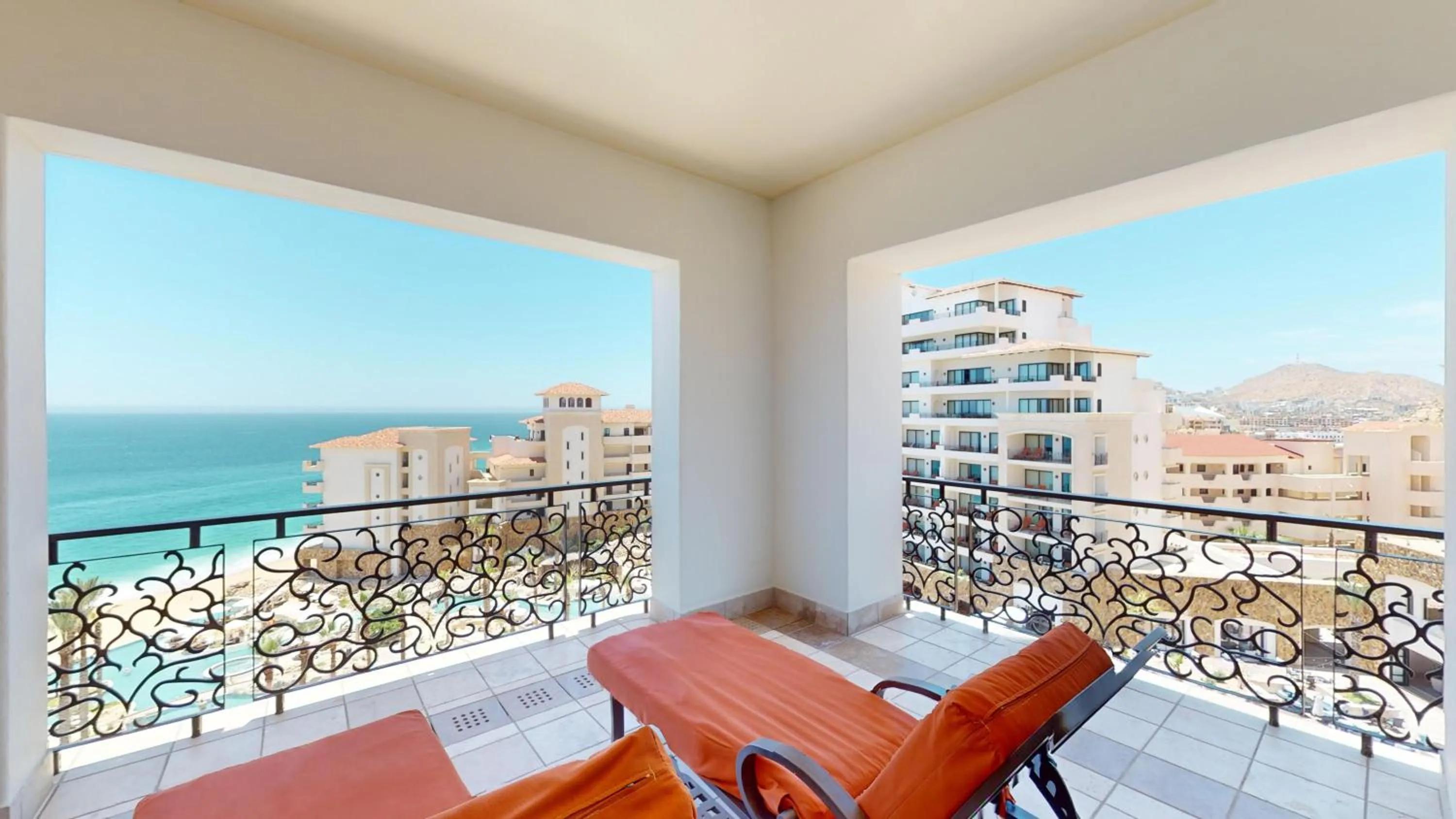 Balcony/Terrace in Grand Solmar Land's End Resort & Spa