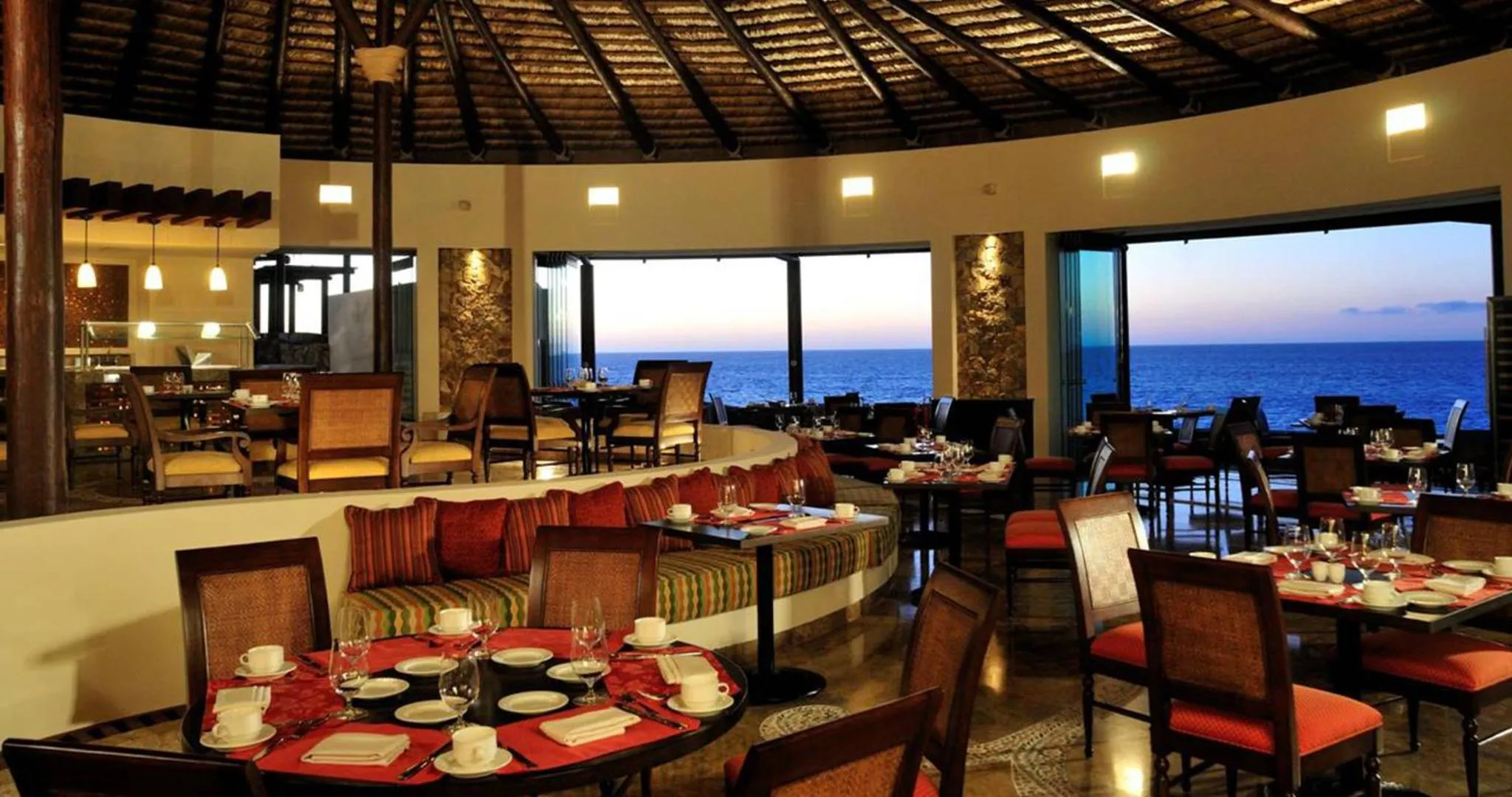 Restaurant/places to eat in Grand Solmar Land's End Resort & Spa