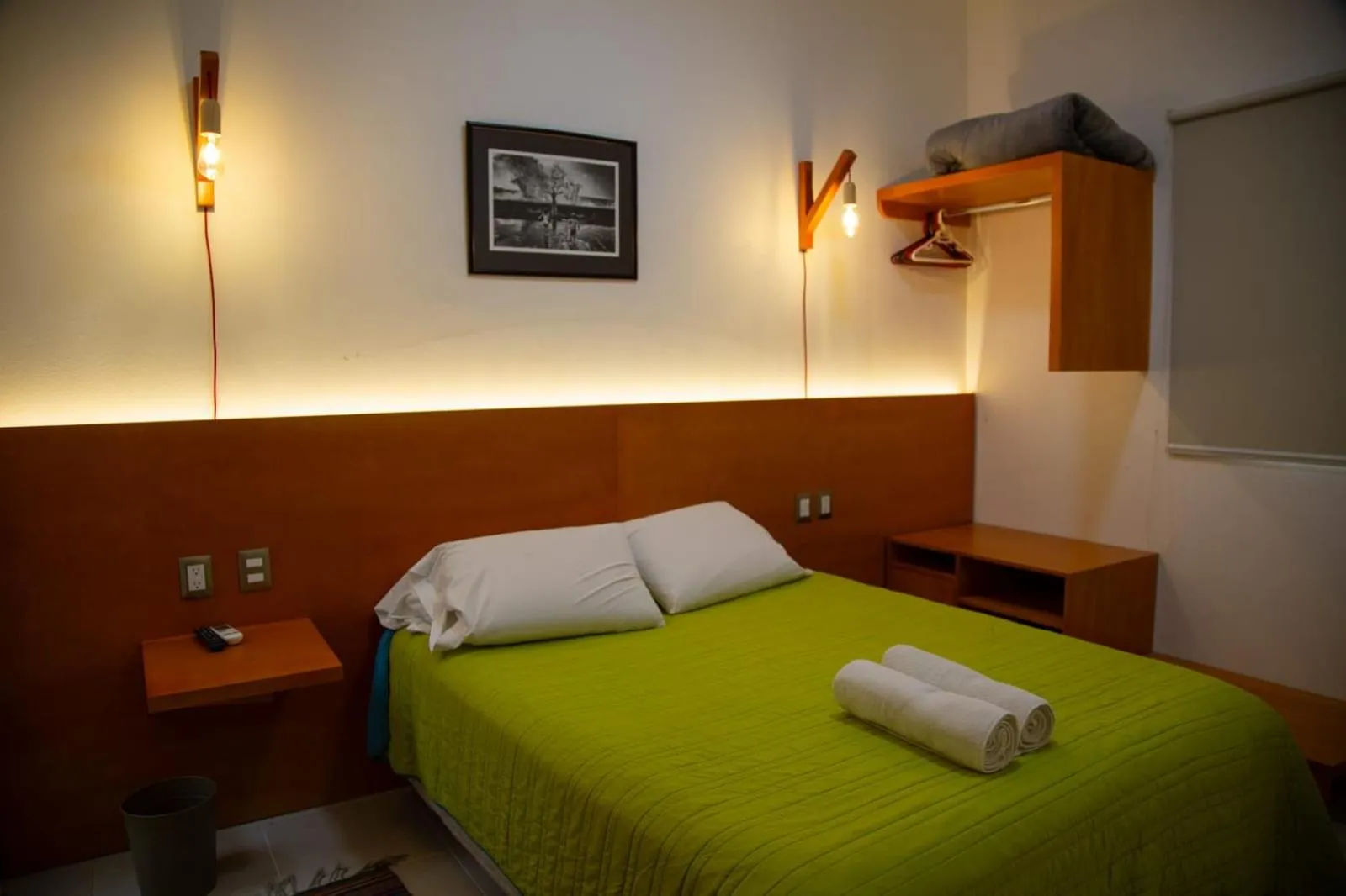 Bedroom, Bed in Comala Bed & Breakfast