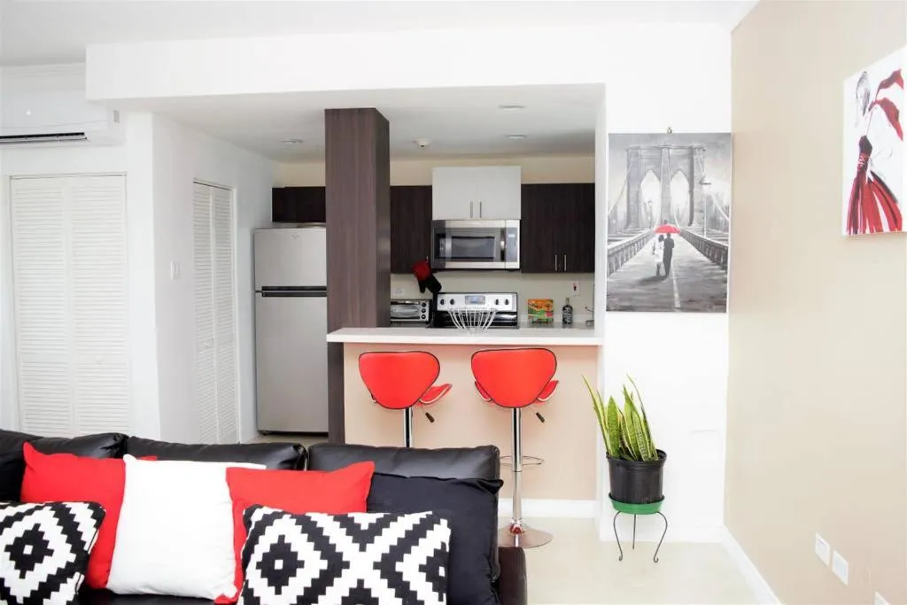 Kitchen or kitchenette in The Brompton's Luxury Apartment