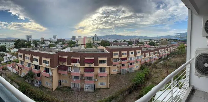 Balcony/Terrace in The Brompton's Luxury Apartment