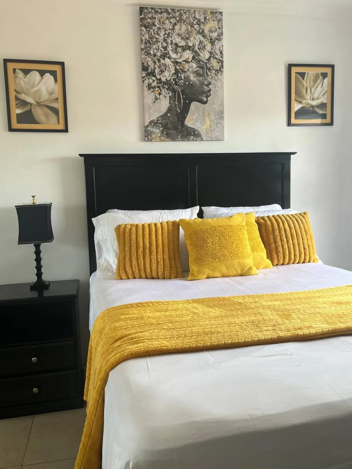 Bedroom, Bed in The Brompton's Luxury Apartment