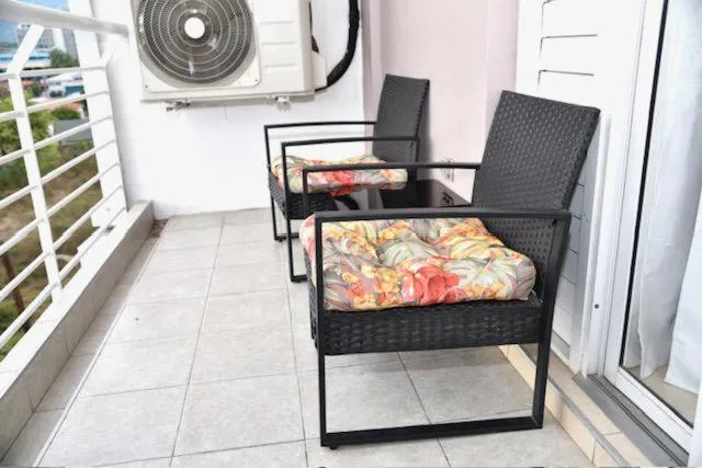 Balcony/Terrace in The Brompton's Luxury Apartment