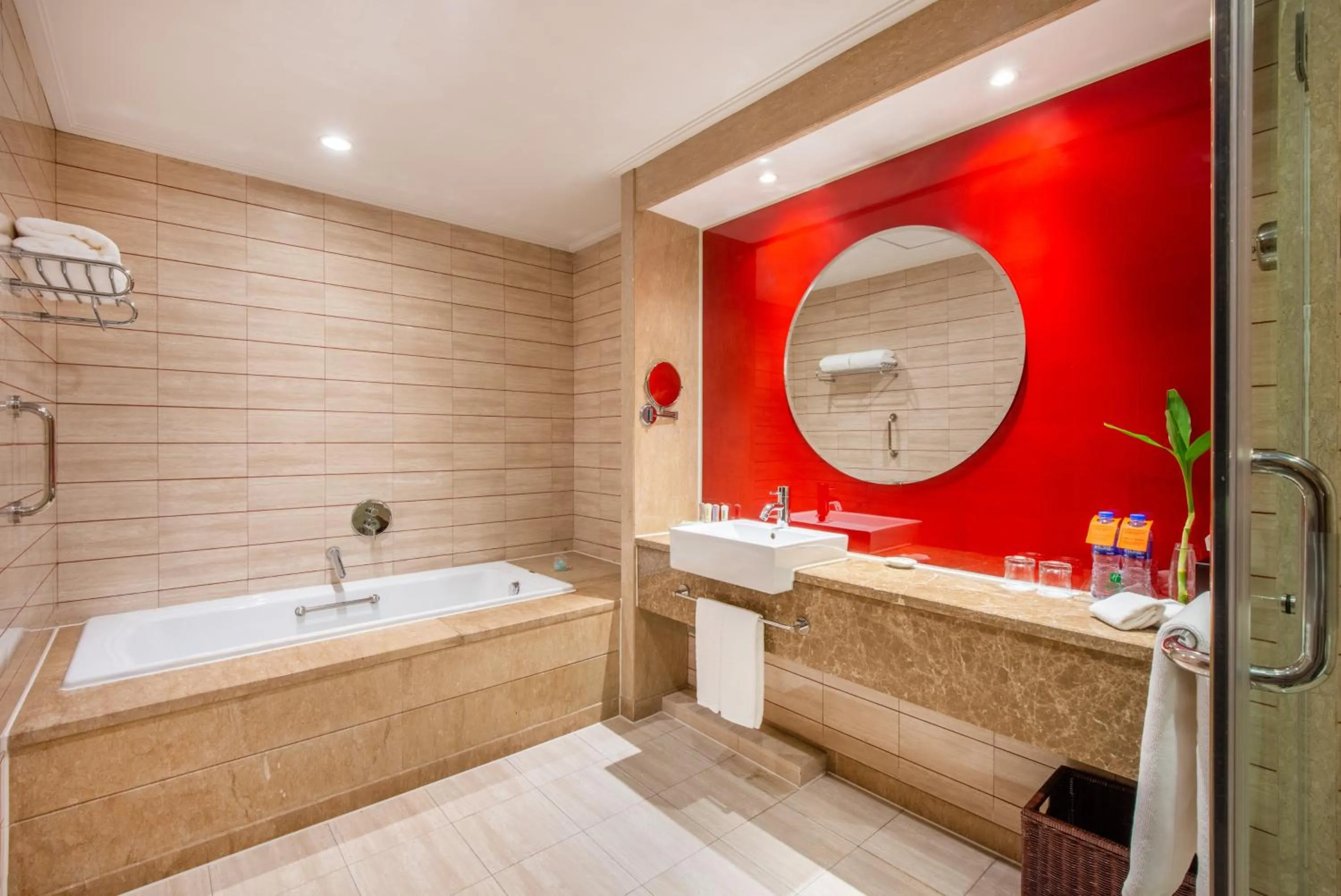 Bathroom in Holiday Inn Xiaoshan by IHG