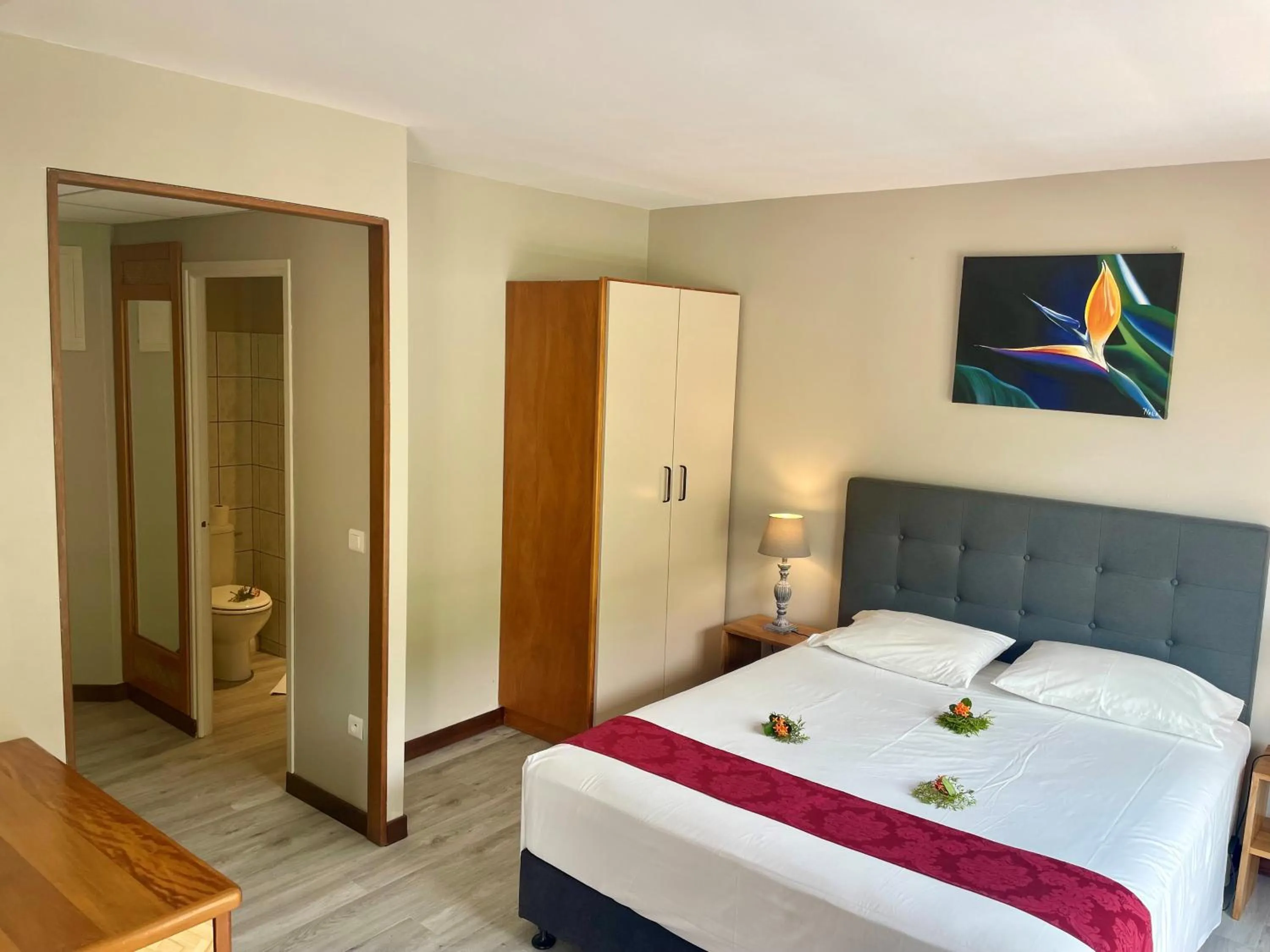 Photo of the whole room, Bed in Hotel Hibiscus