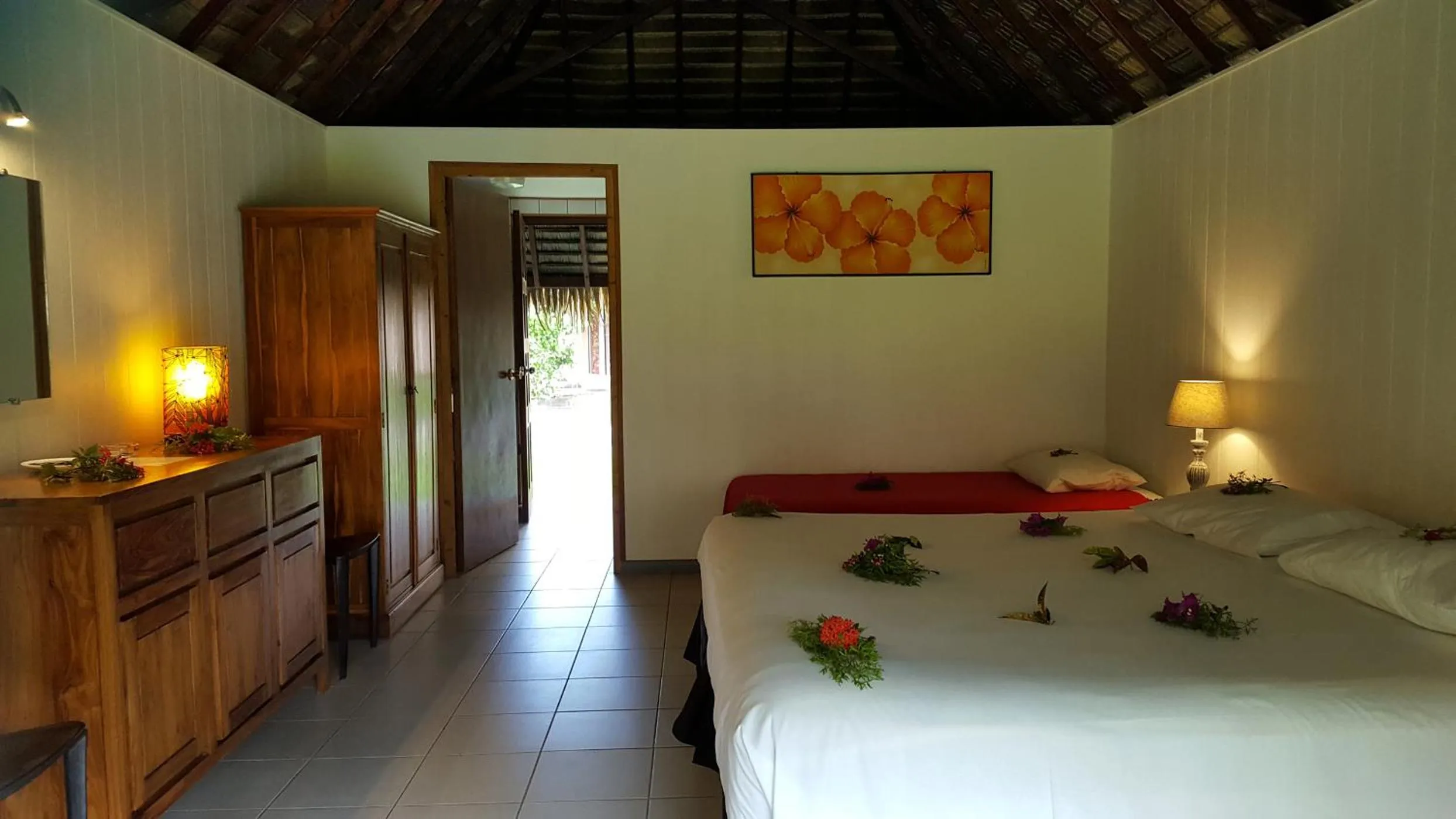 Bed in Hotel Hibiscus