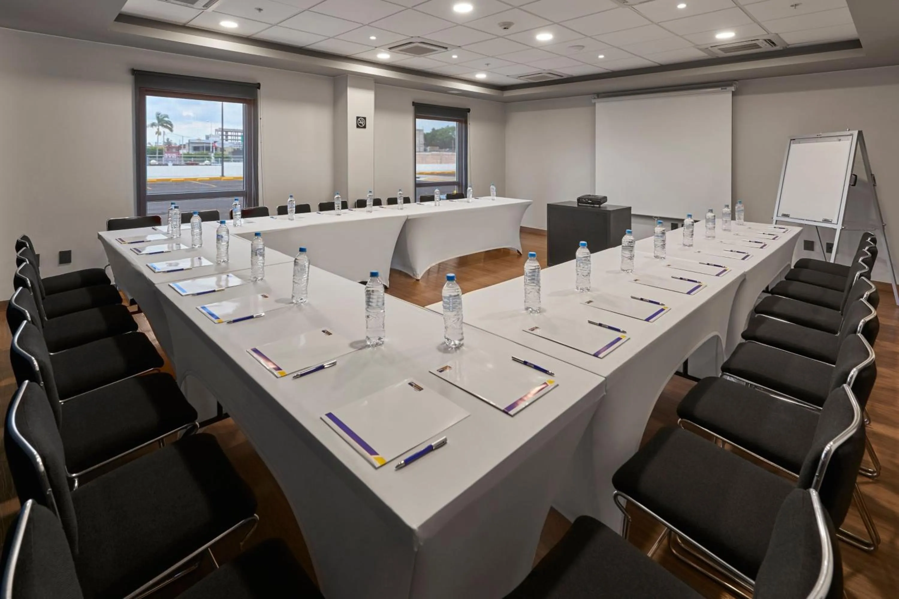 Meeting/conference room in City Express by Marriott Tepic