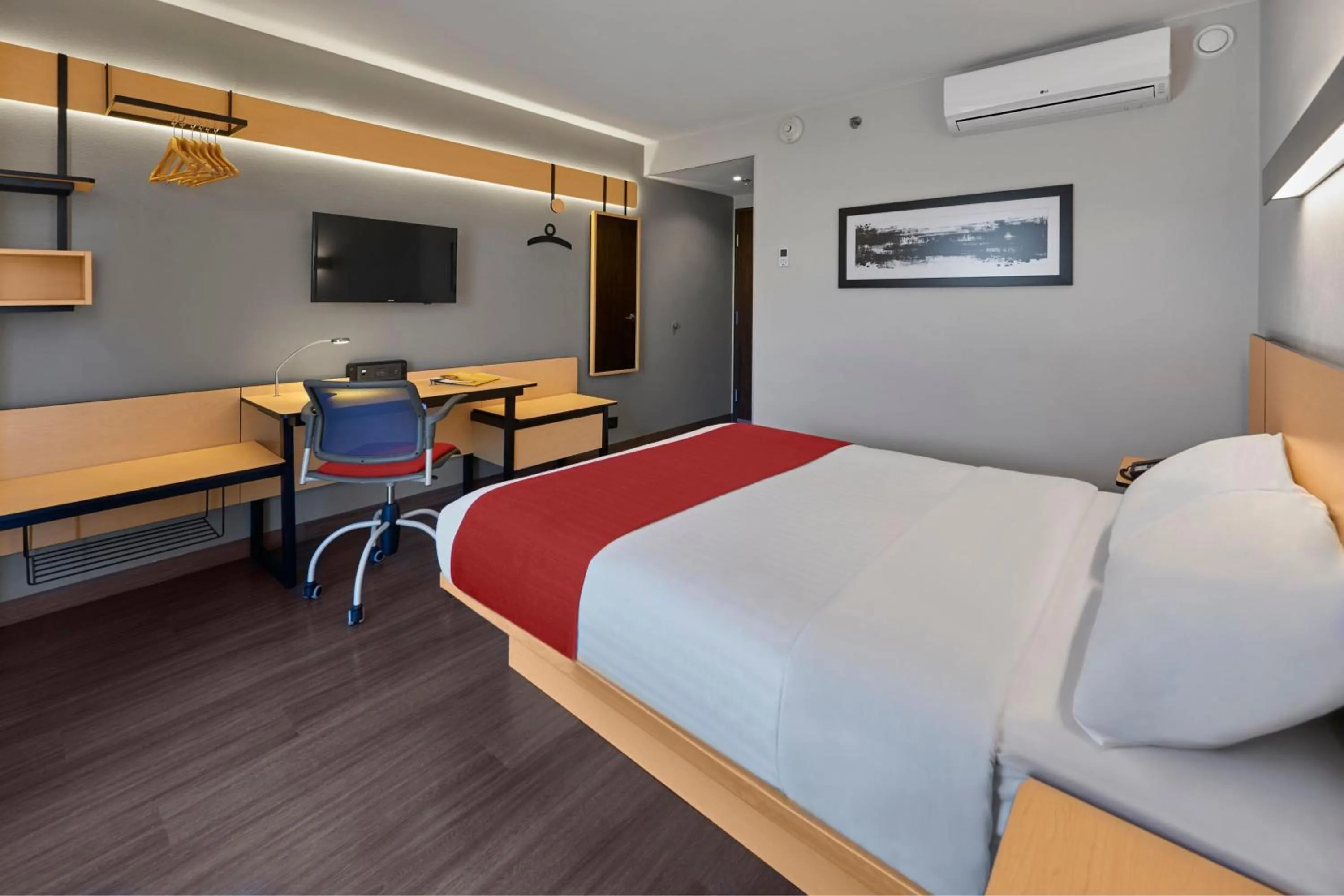 Bedroom, Bed in City Express by Marriott Tepic