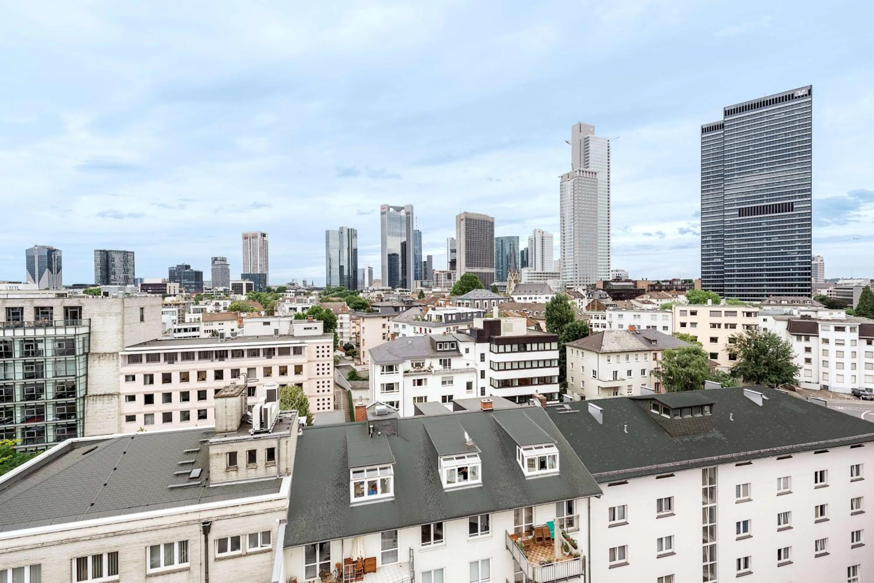 Property building in NH Frankfurt Messe