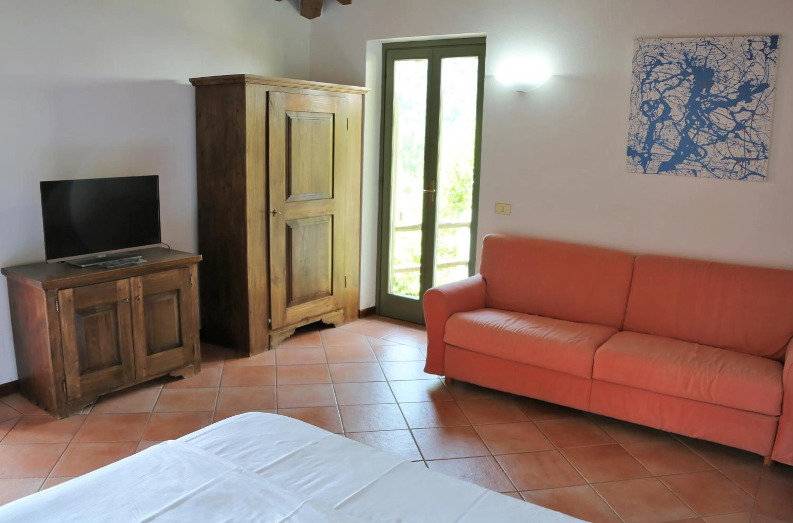 TV and multimedia in Appartamenti Ferrari Residence