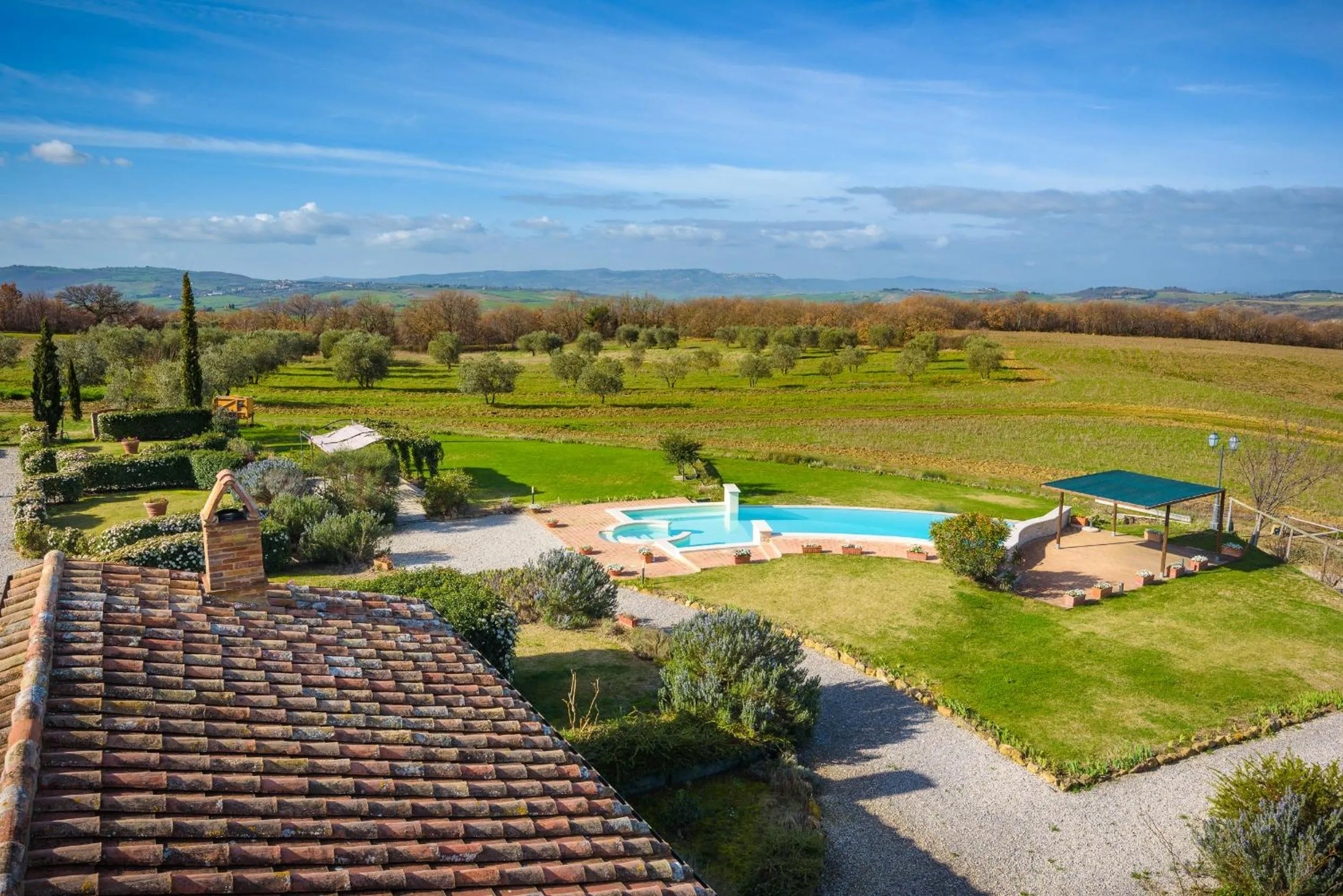 Garden view in Agriturismo Il Macchione