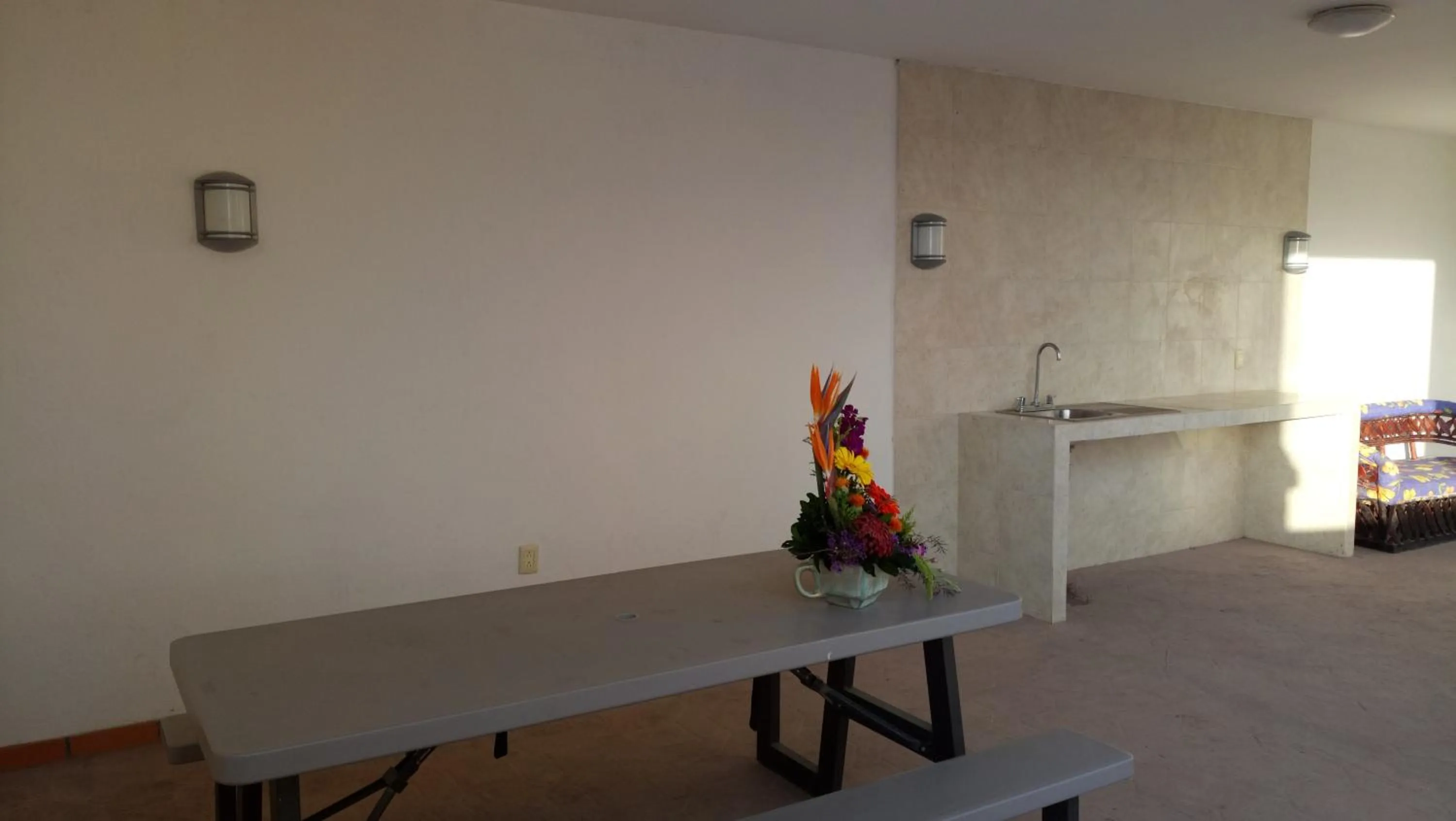 Property building in Suites Sta Tere