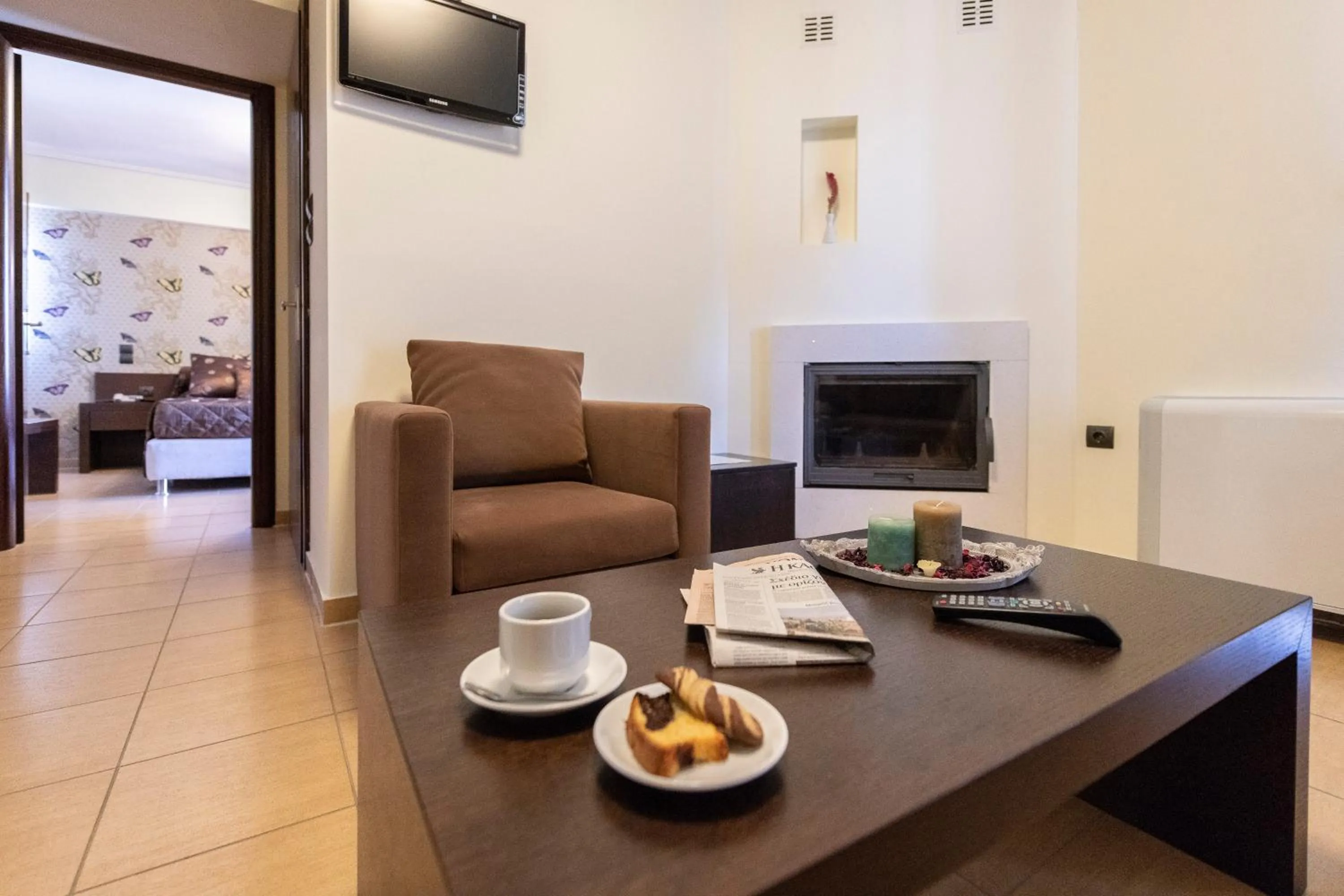 TV and multimedia in Thermios Apollon