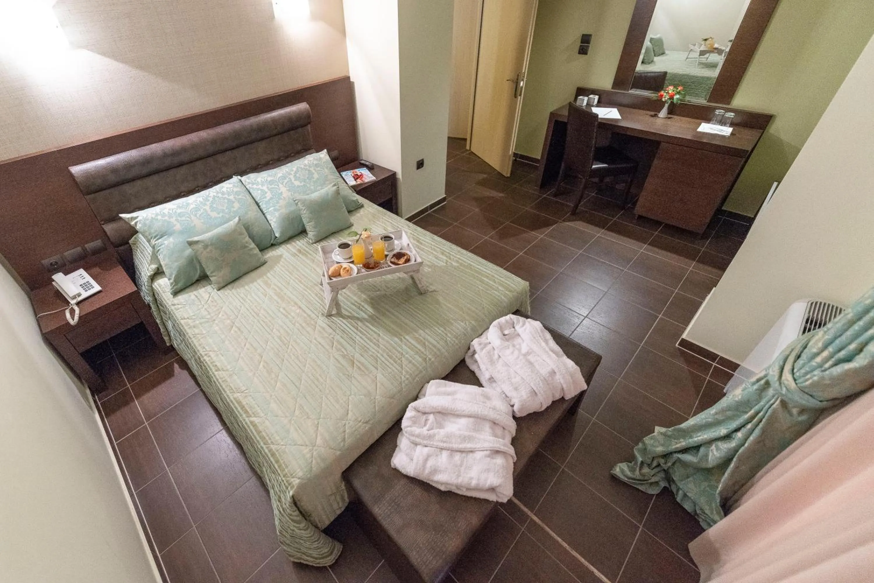 Bed in Thermios Apollon