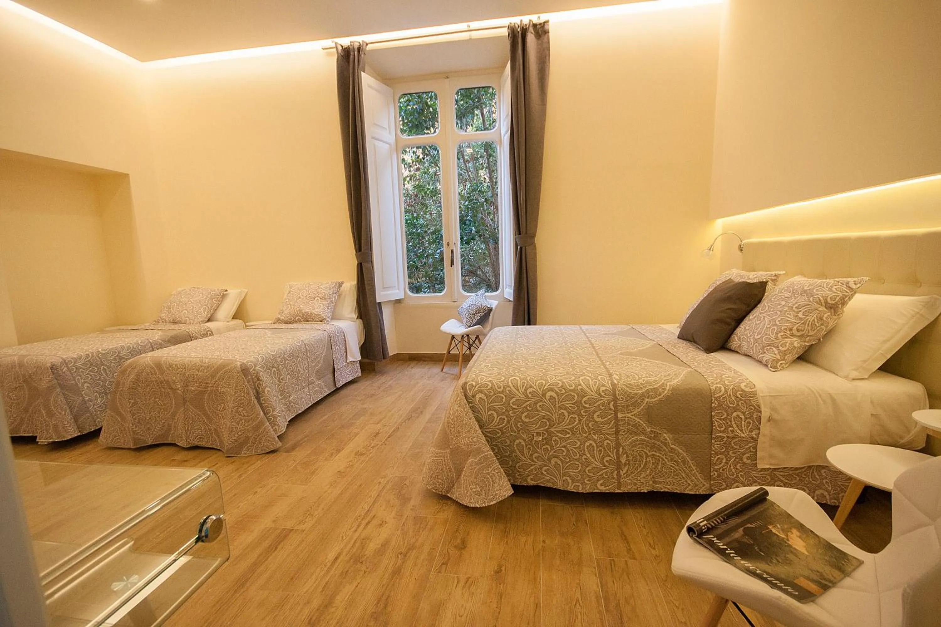 Bed in Quiriti Vatican Relais