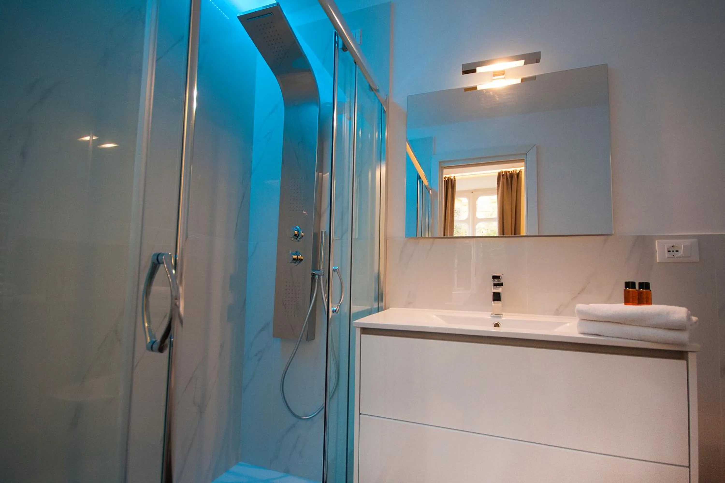 Bathroom in Quiriti Vatican Relais