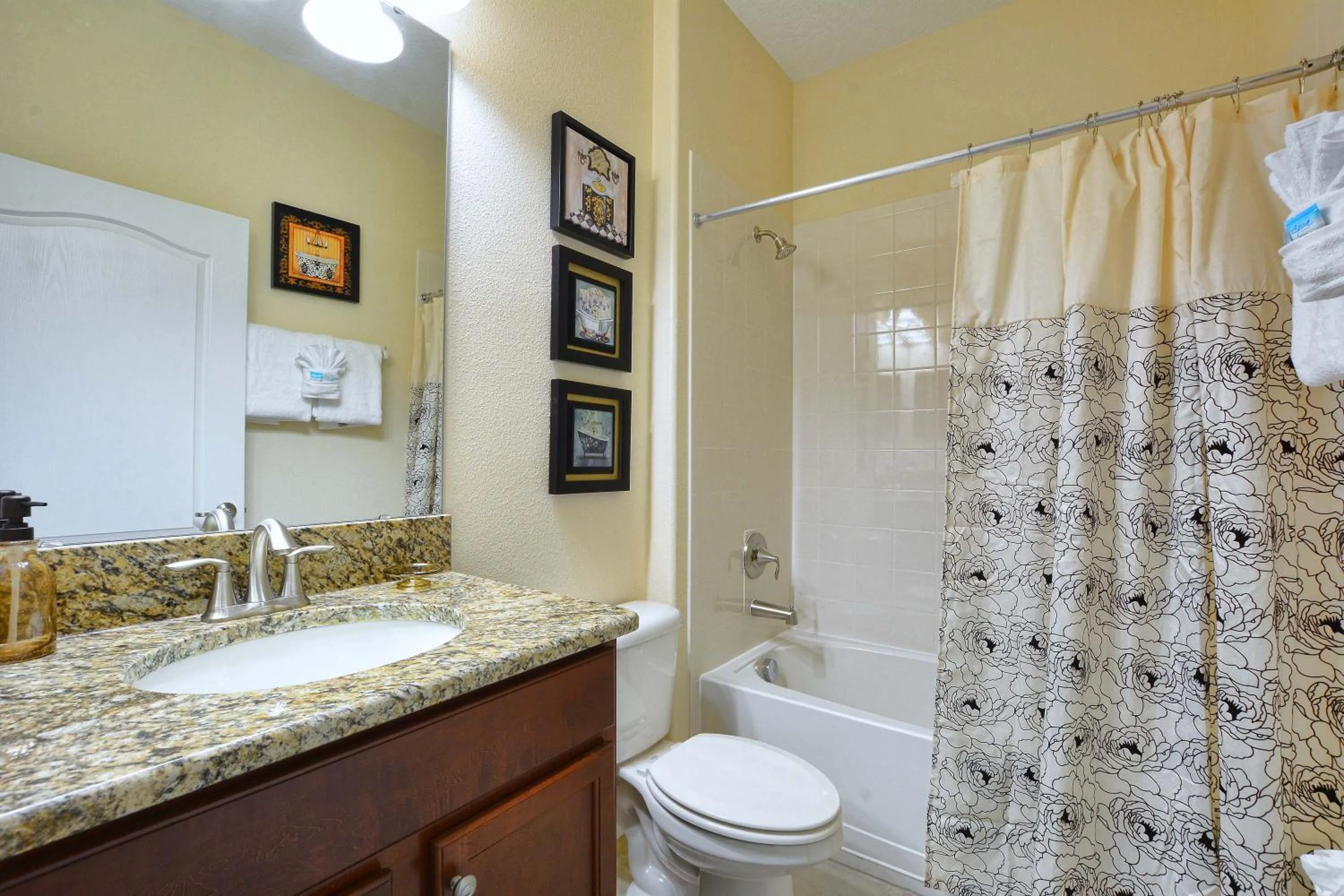 Toilet in DISNEY area Luxurious House-Private Pool