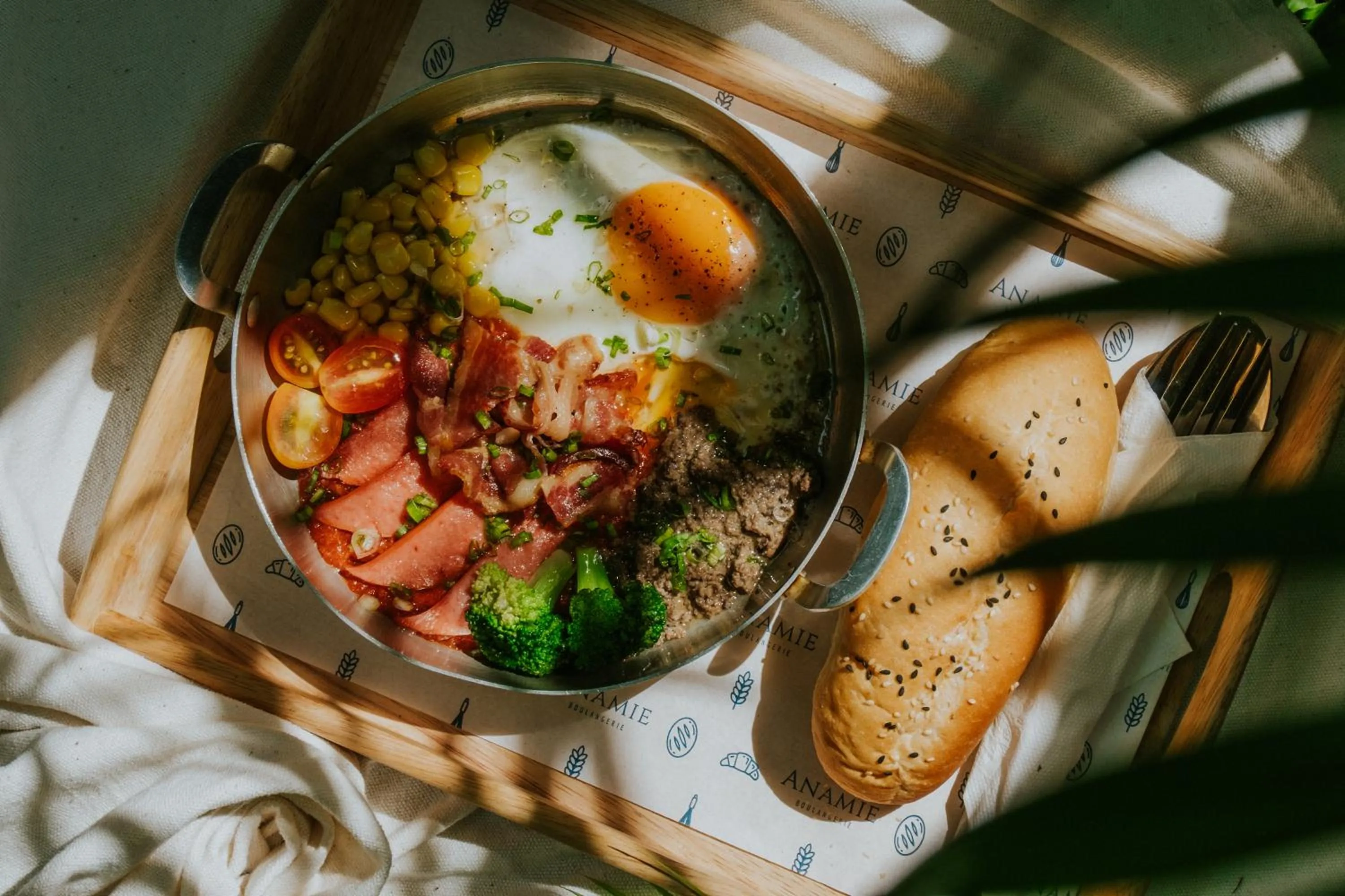 Buffet breakfast in Philip Bungalow