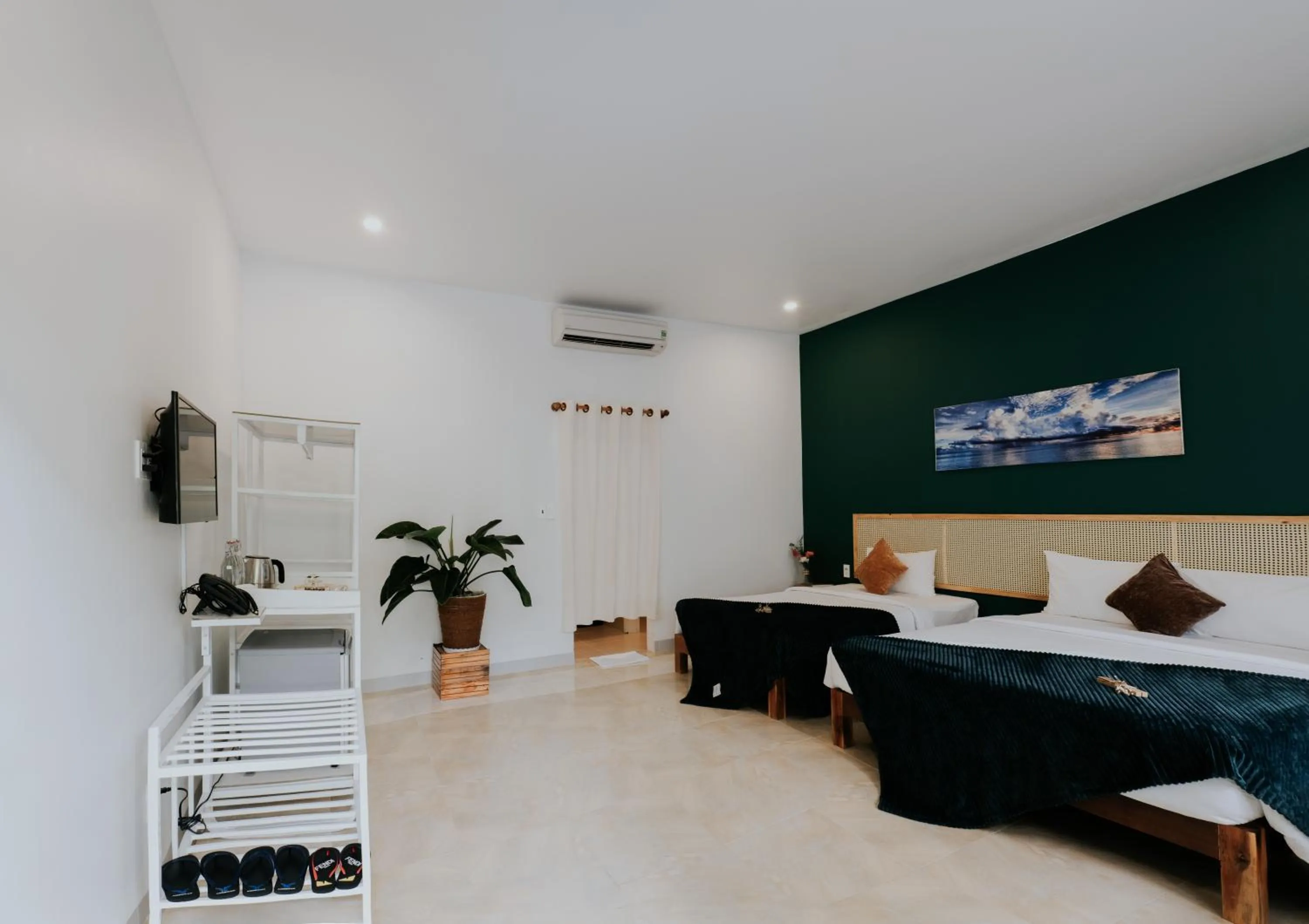 Photo of the whole room in Philip Bungalow