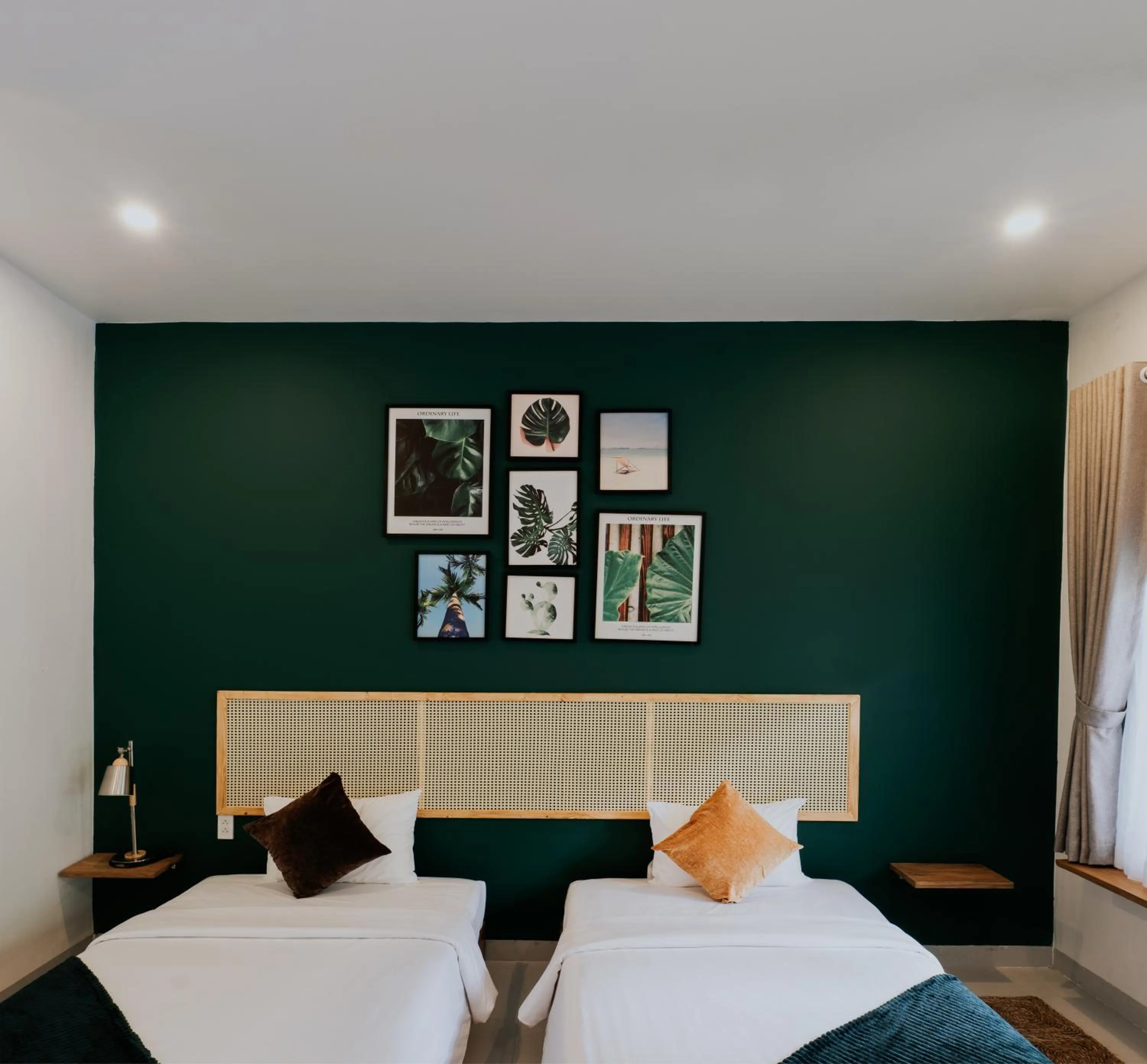 Bedroom, Bed in Philip Bungalow