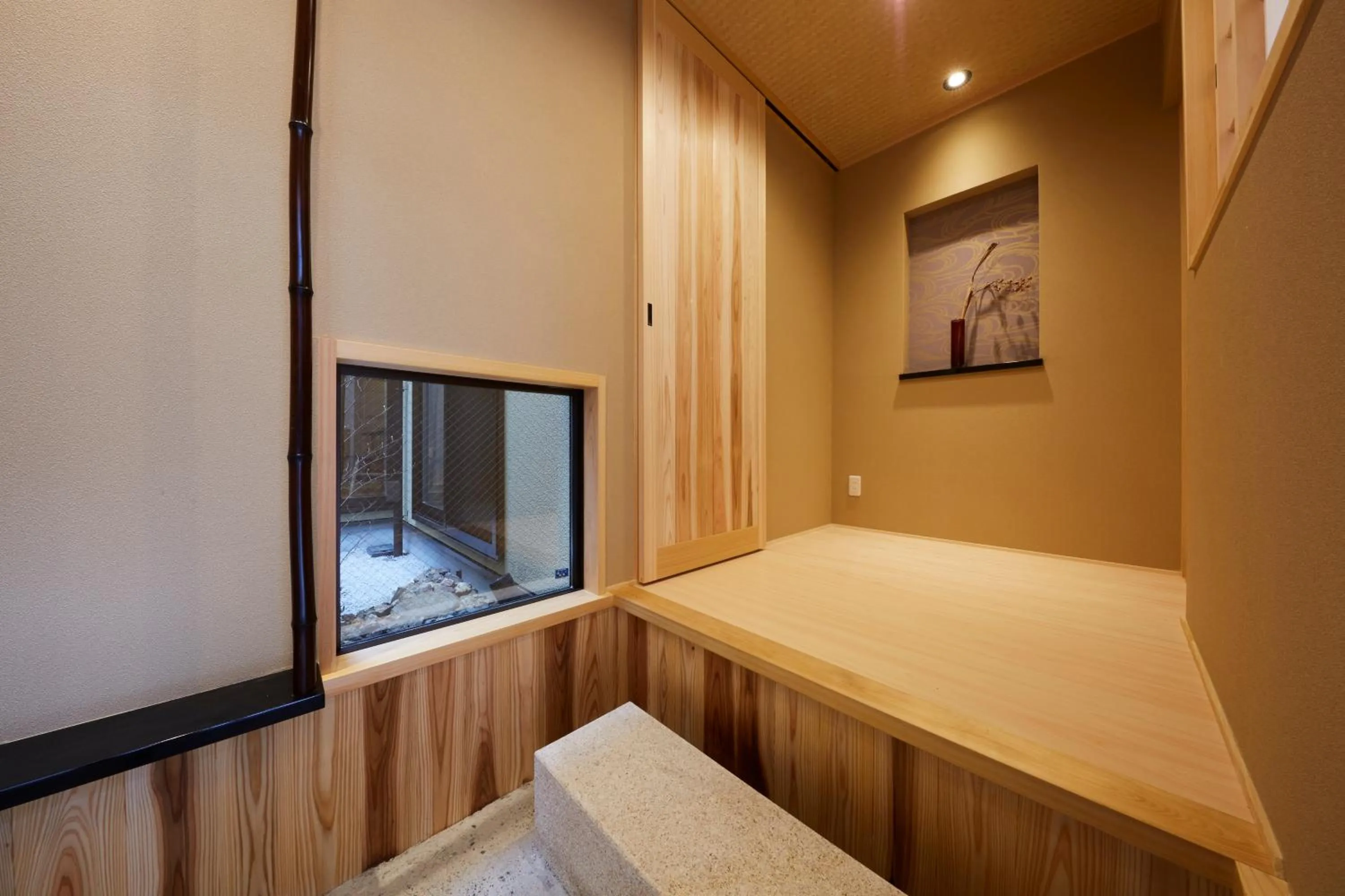 Facade/entrance, Bed in Rinn Miyagawacho Tsubaki