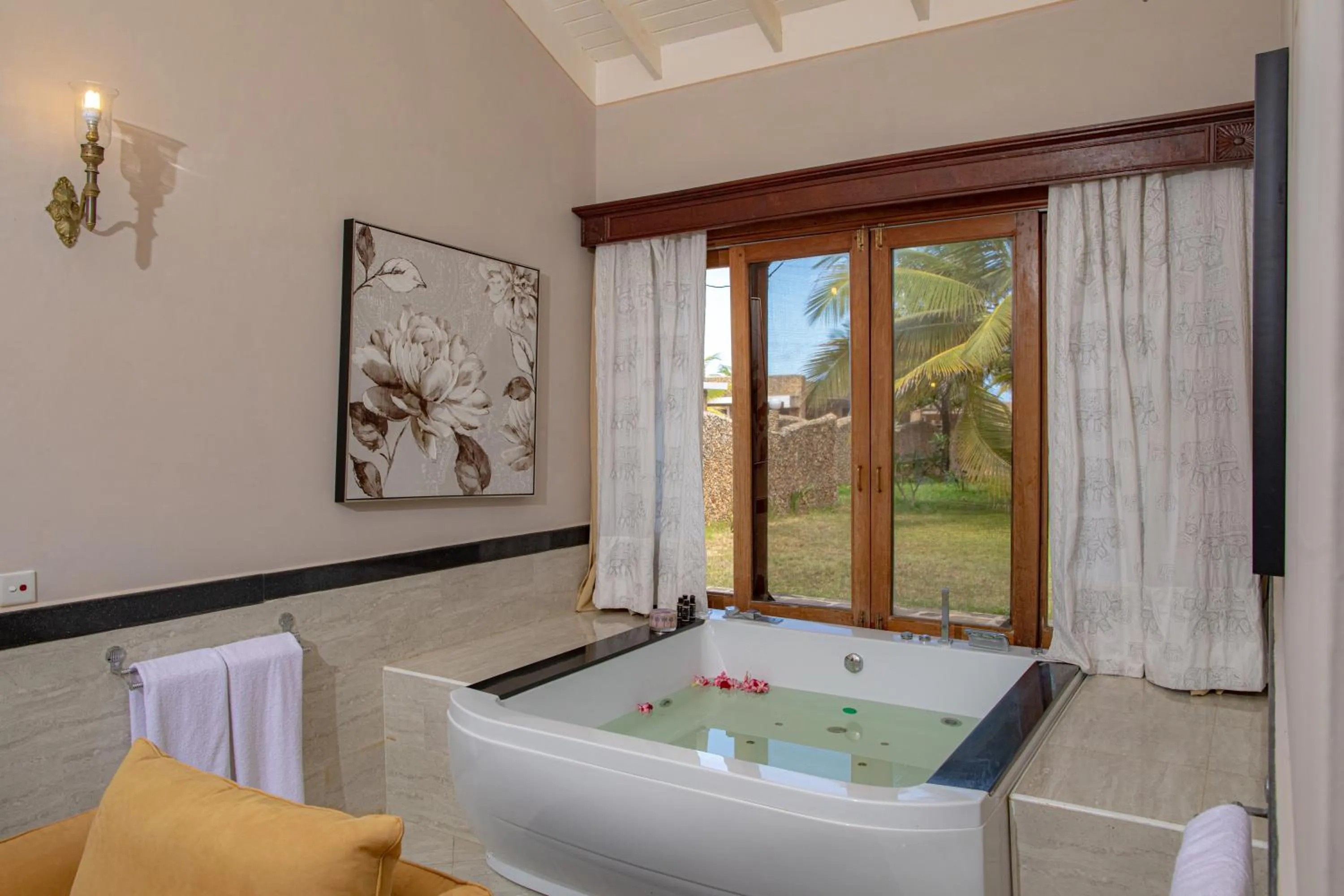 Bath in Ocean Beach Resort & SPA