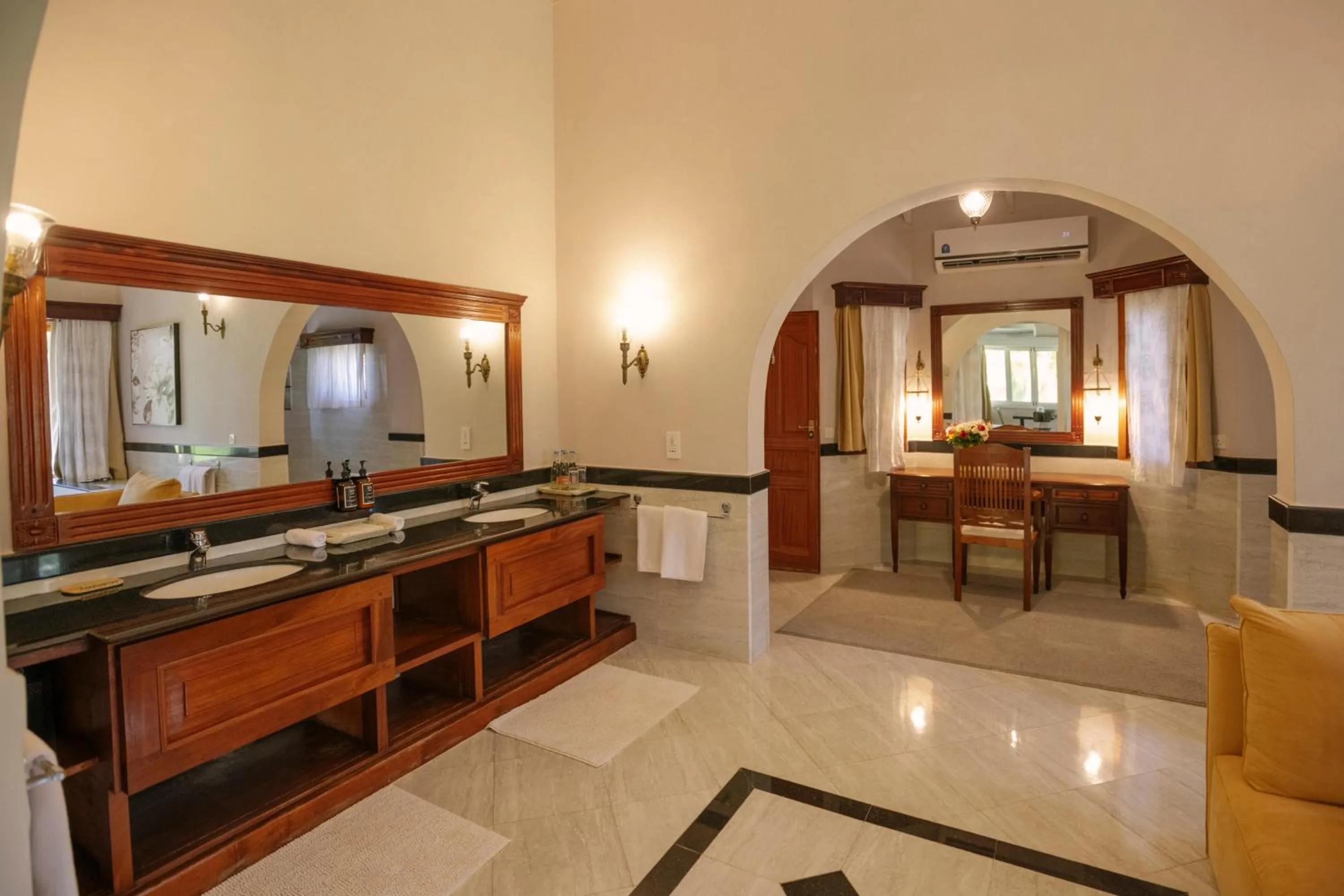 Bathroom in Ocean Beach Resort & SPA