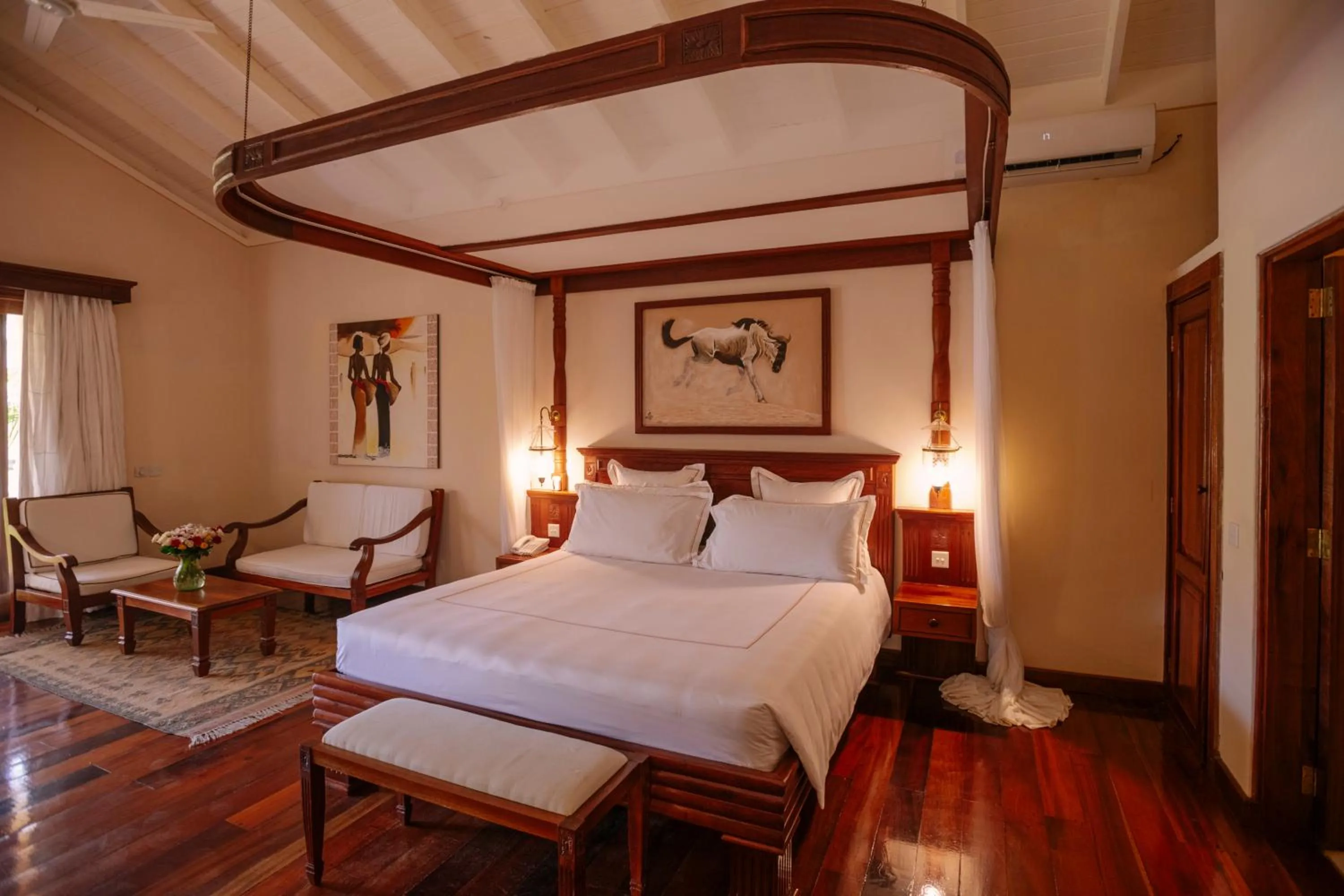 Bedroom, Bed in Ocean Beach Resort & SPA