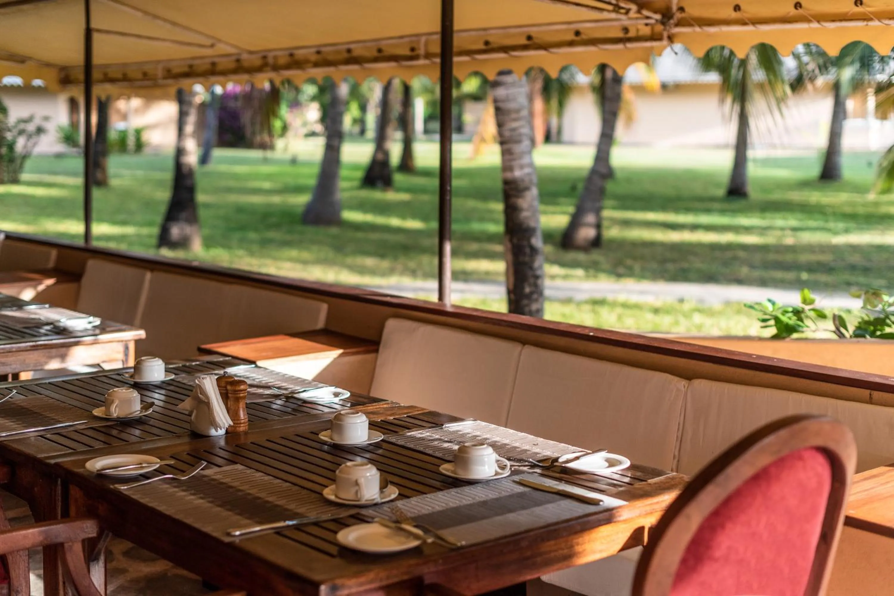 Restaurant/places to eat in Ocean Beach Resort & SPA