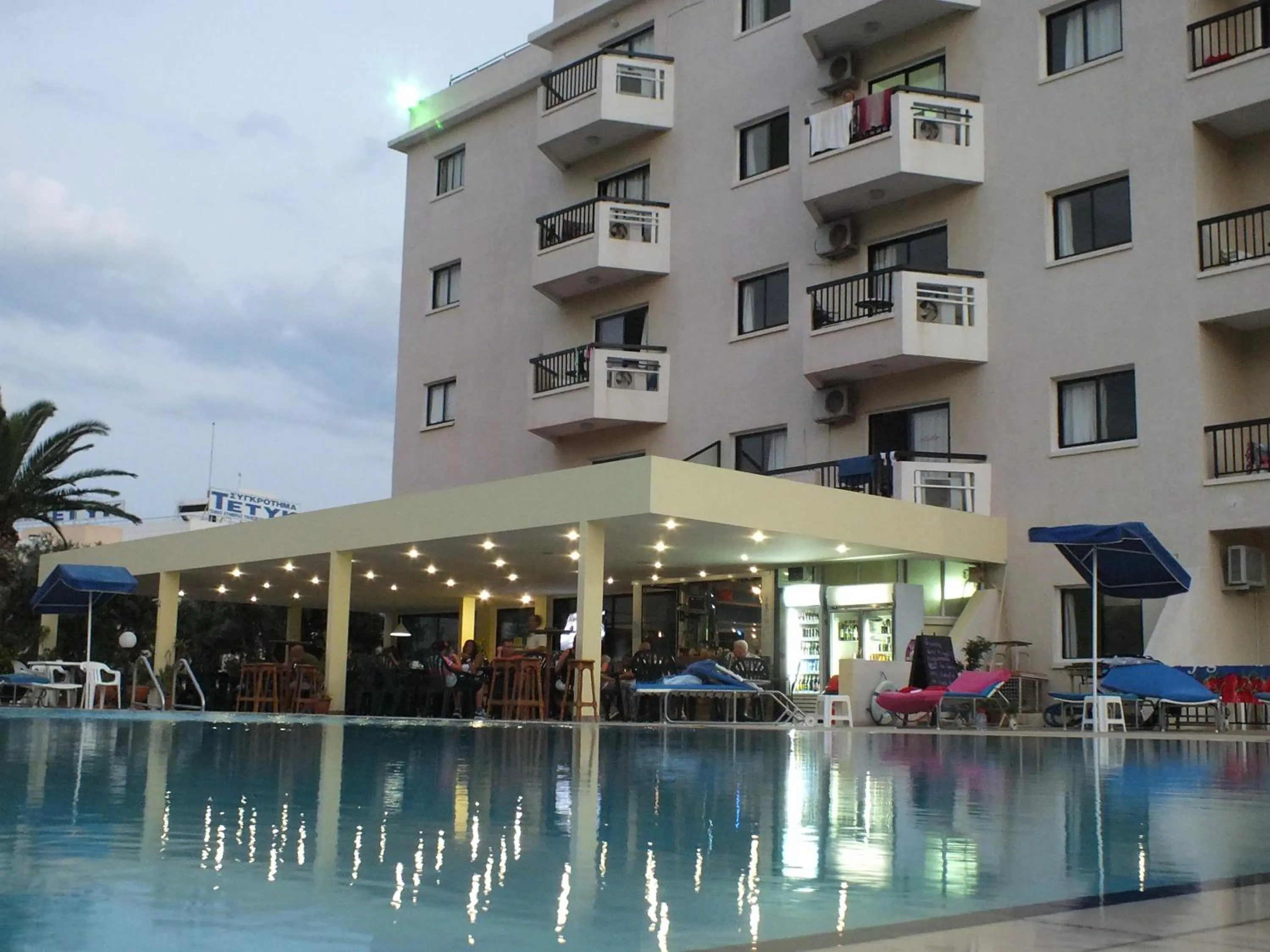 Swimming pool in Livas Hotel Apartments