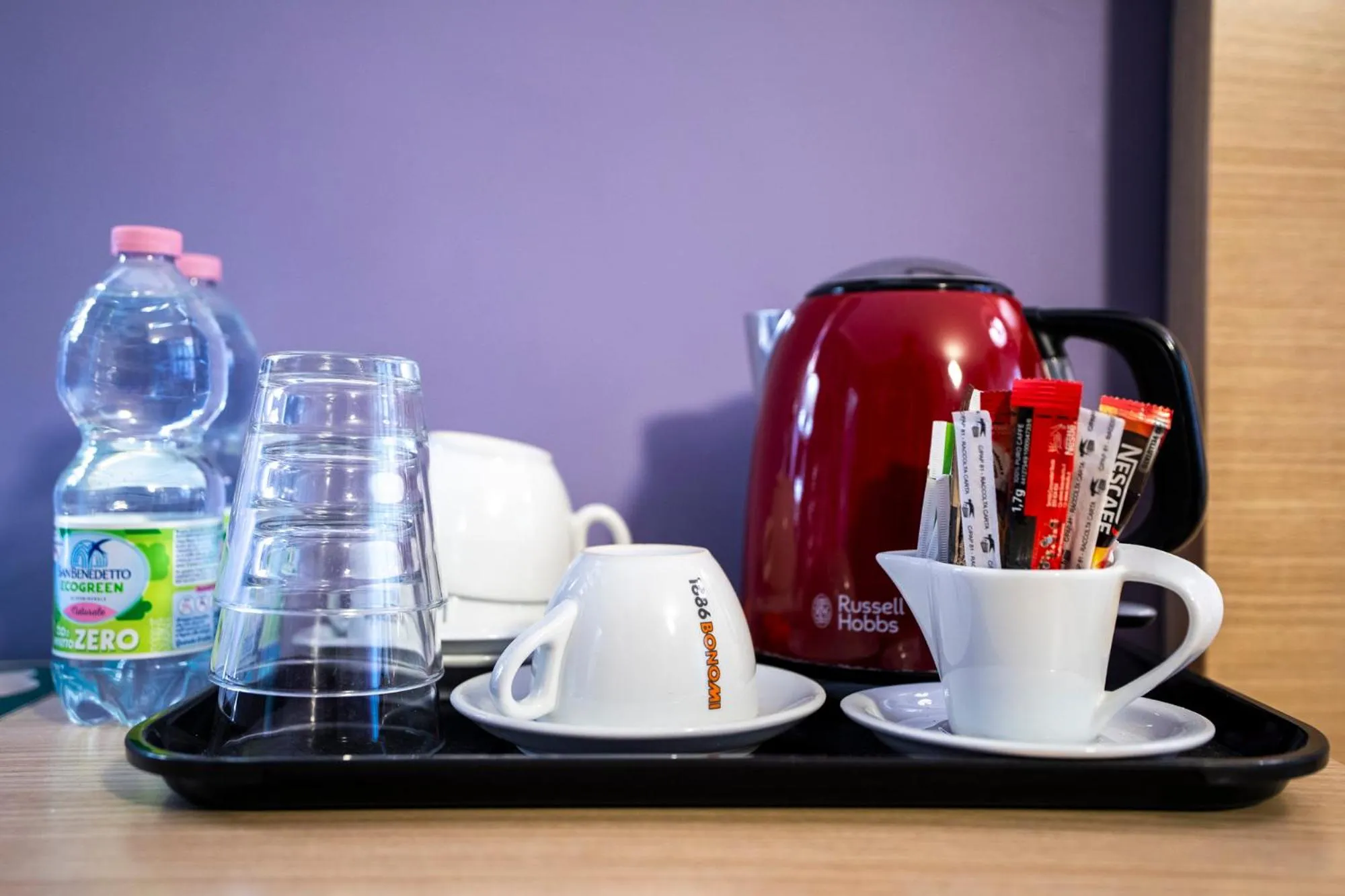 Kitchen or kitchenette in BOBOTEL ROOMS City Center