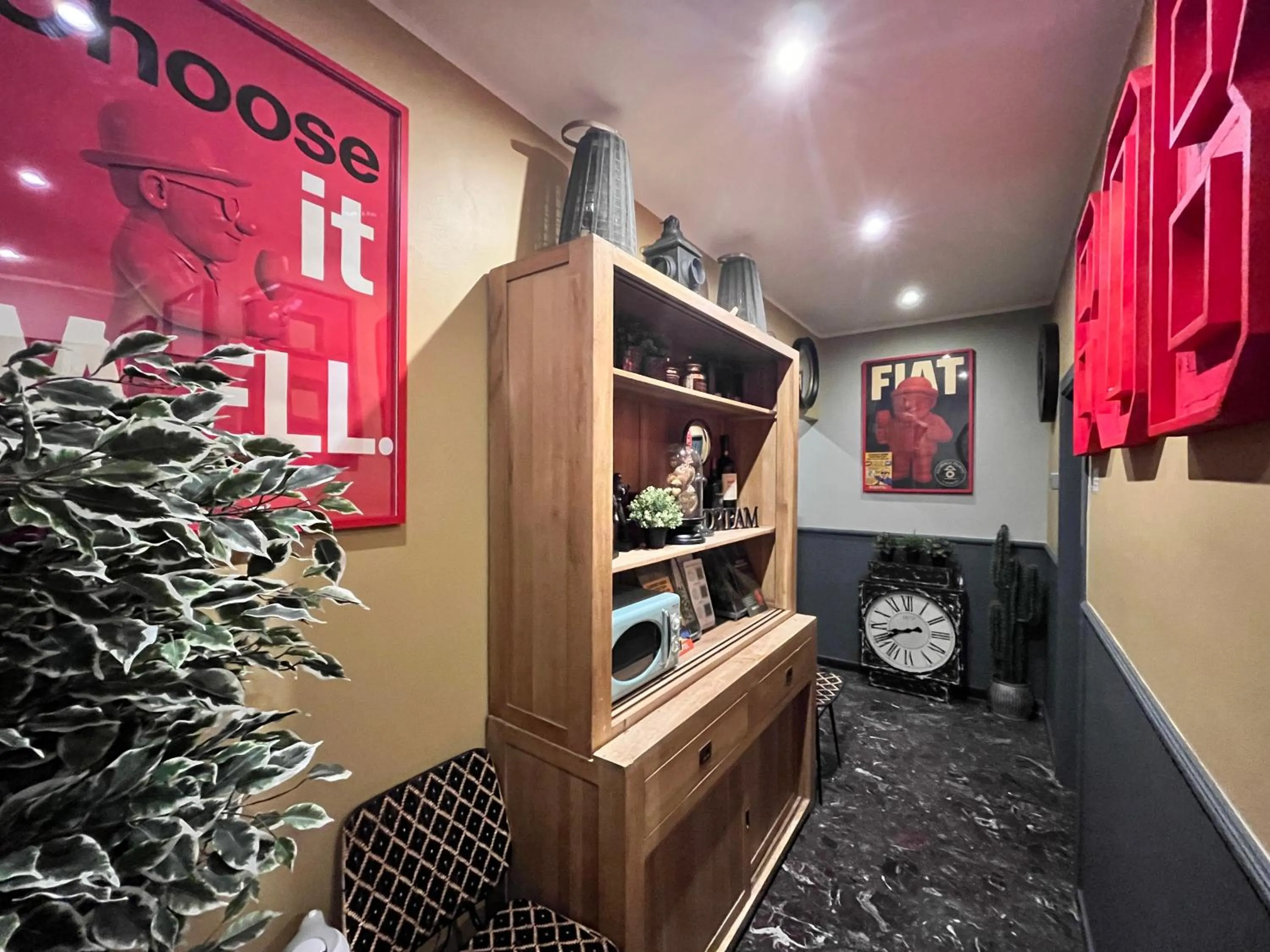 Decorative detail in BOBOTEL ROOMS City Center