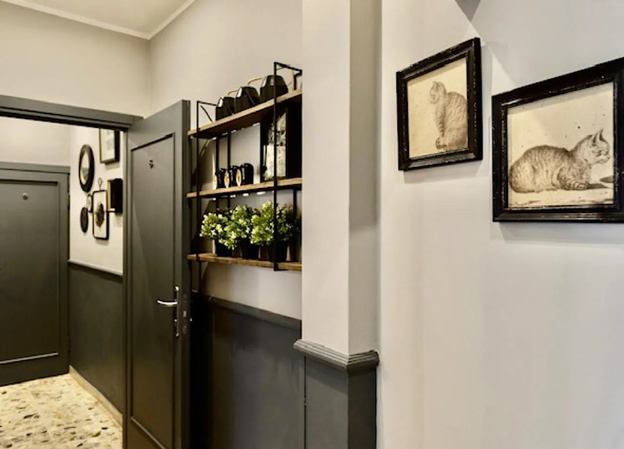 Decorative detail in BOBOTEL ROOMS City Center