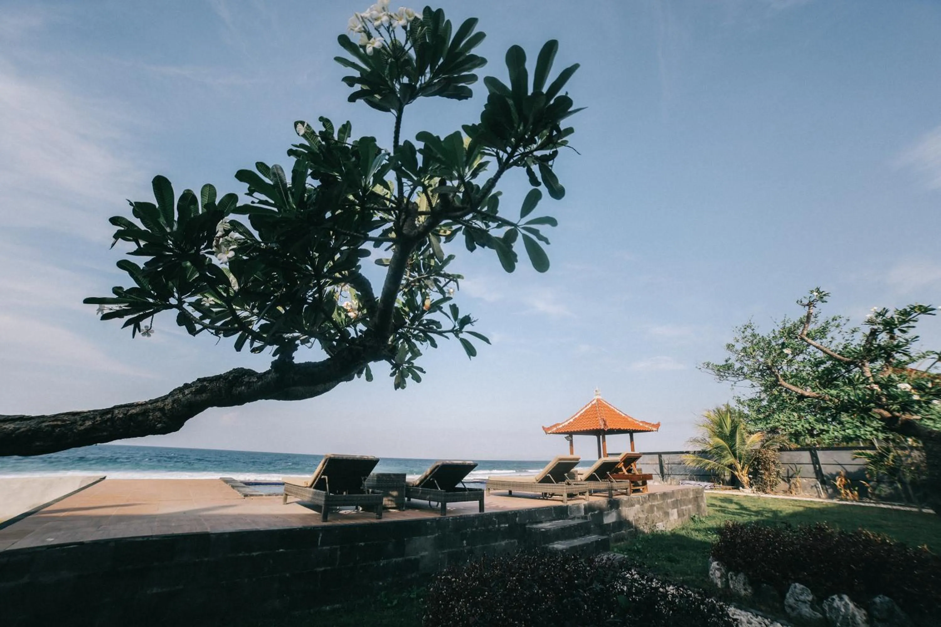 Patio in Cave Beach Bungalow
