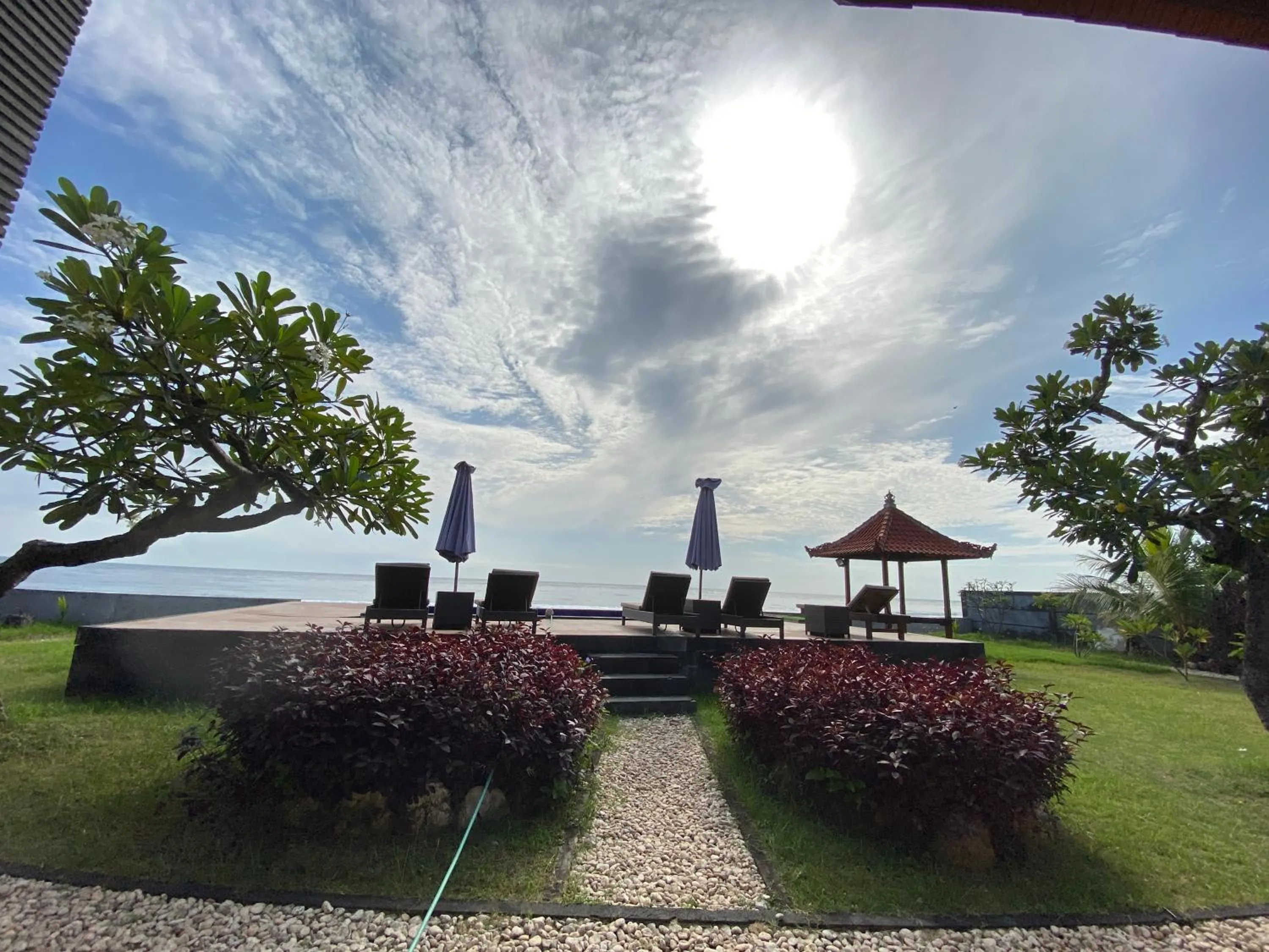 Patio in Cave Beach Bungalow