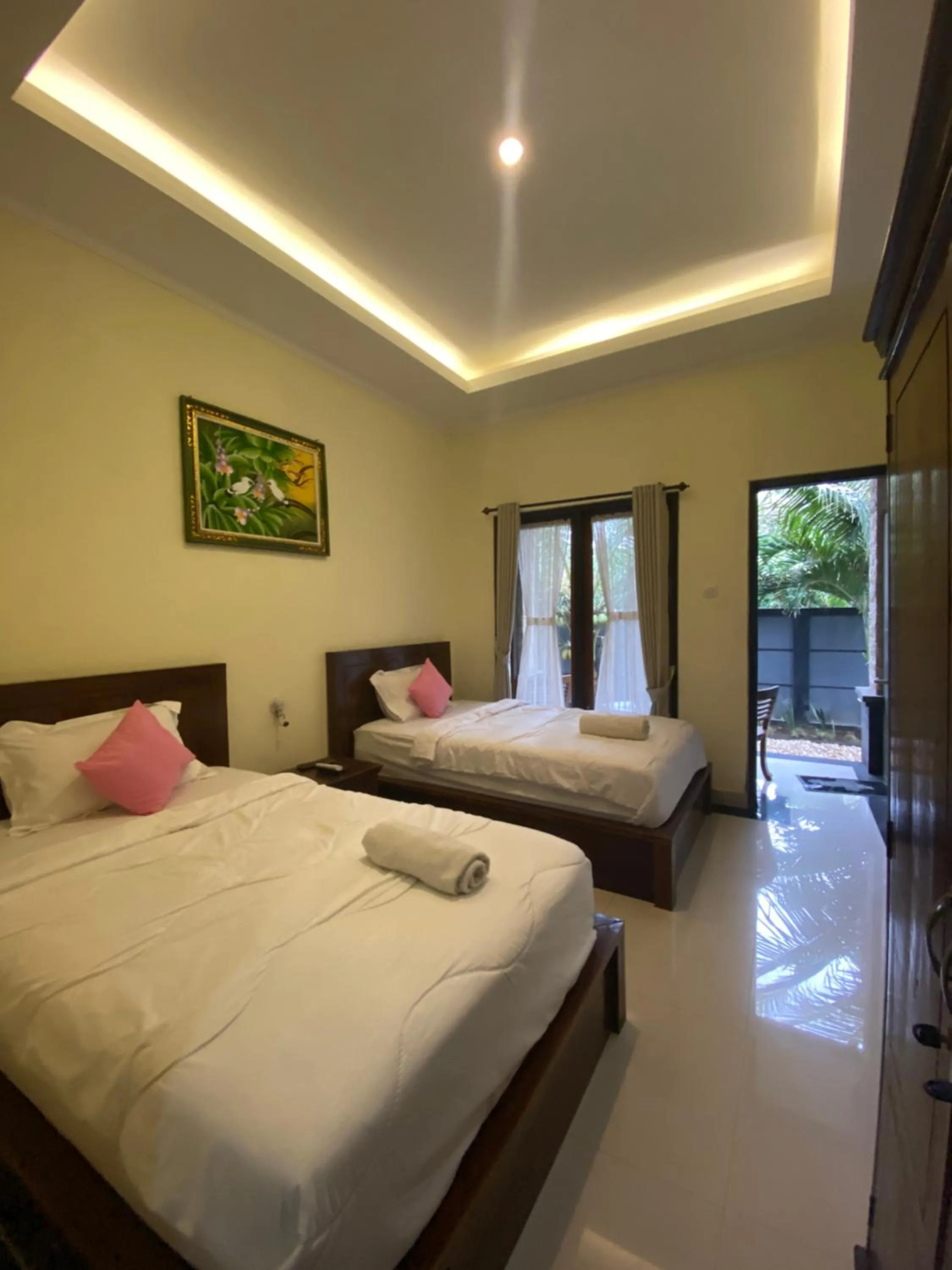 Bed in Cave Beach Bungalow