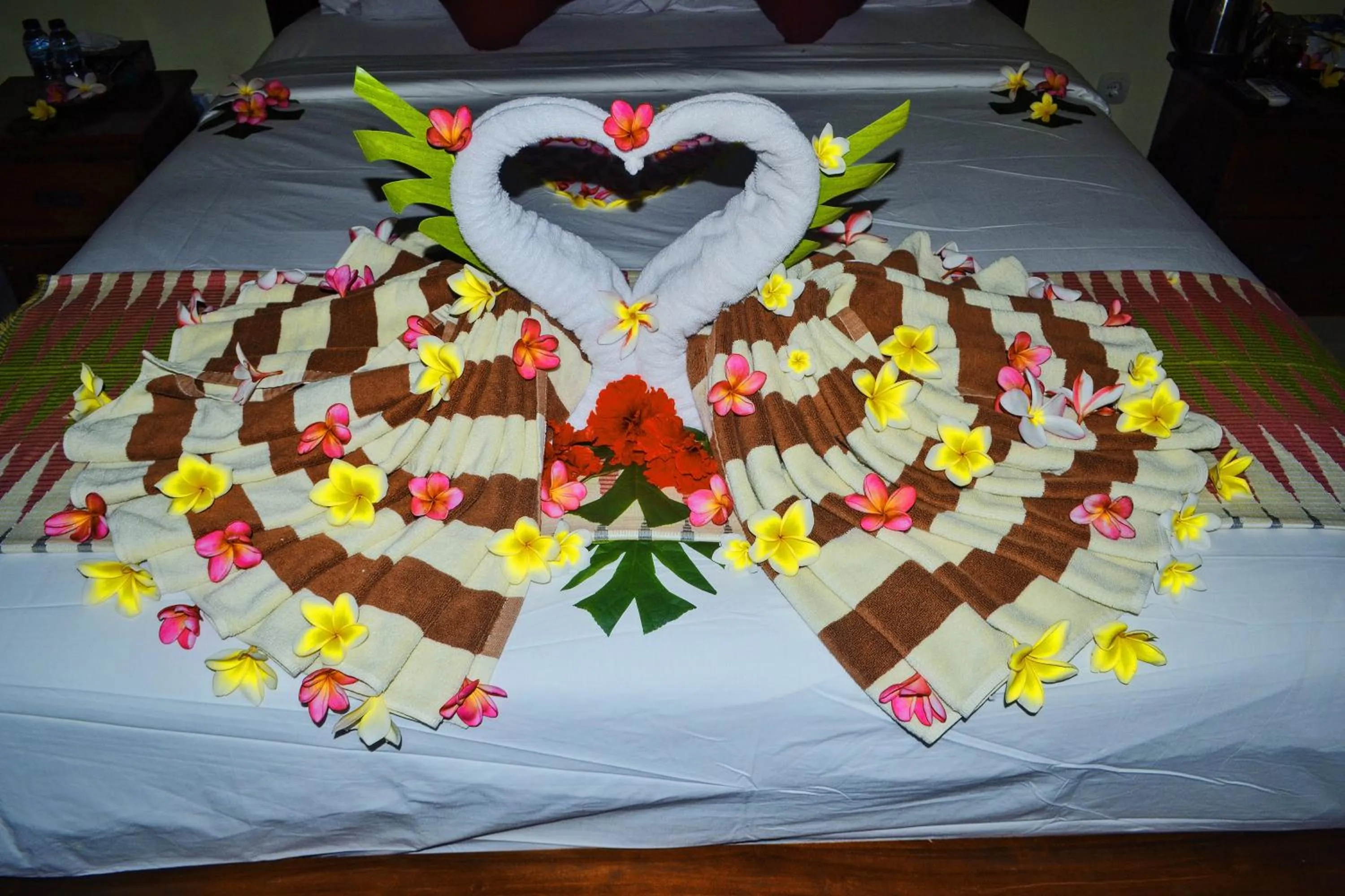 Bed in Cave Beach Bungalow