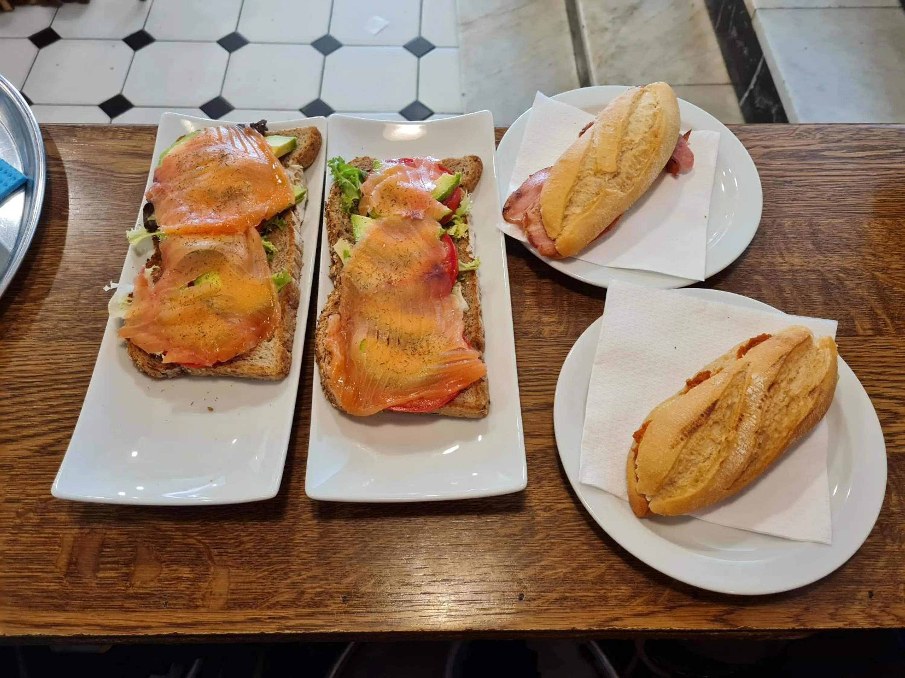 Breakfast in Hostal S'Algaret