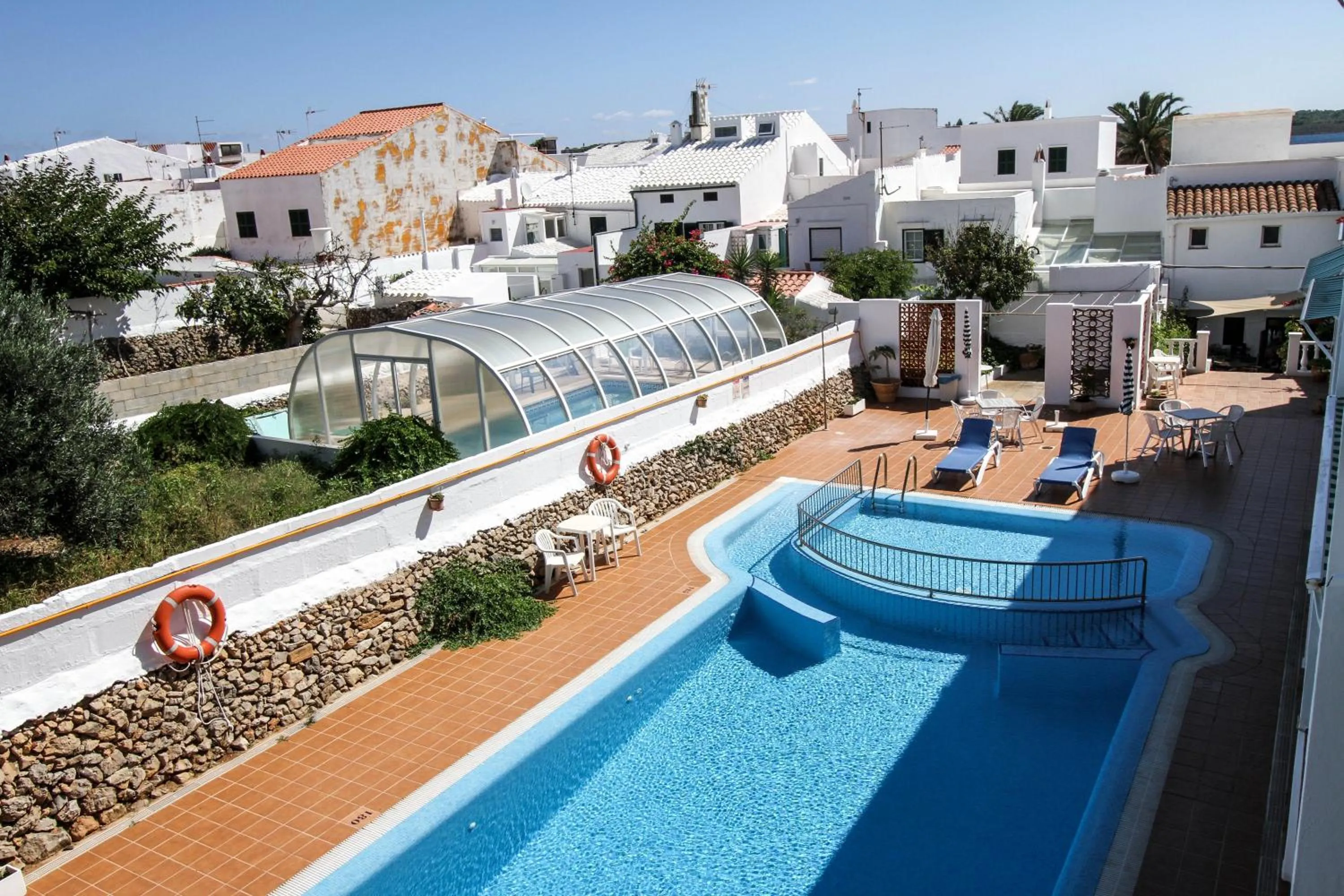 Swimming pool in Hostal S'Algaret